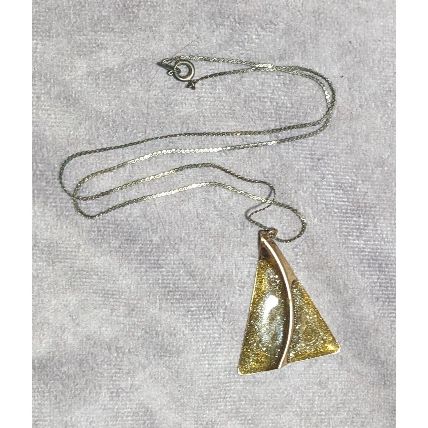 Other Gold Glitter Triangle Pendant Necklace Size ONE SIZE - 10 Thumbnail