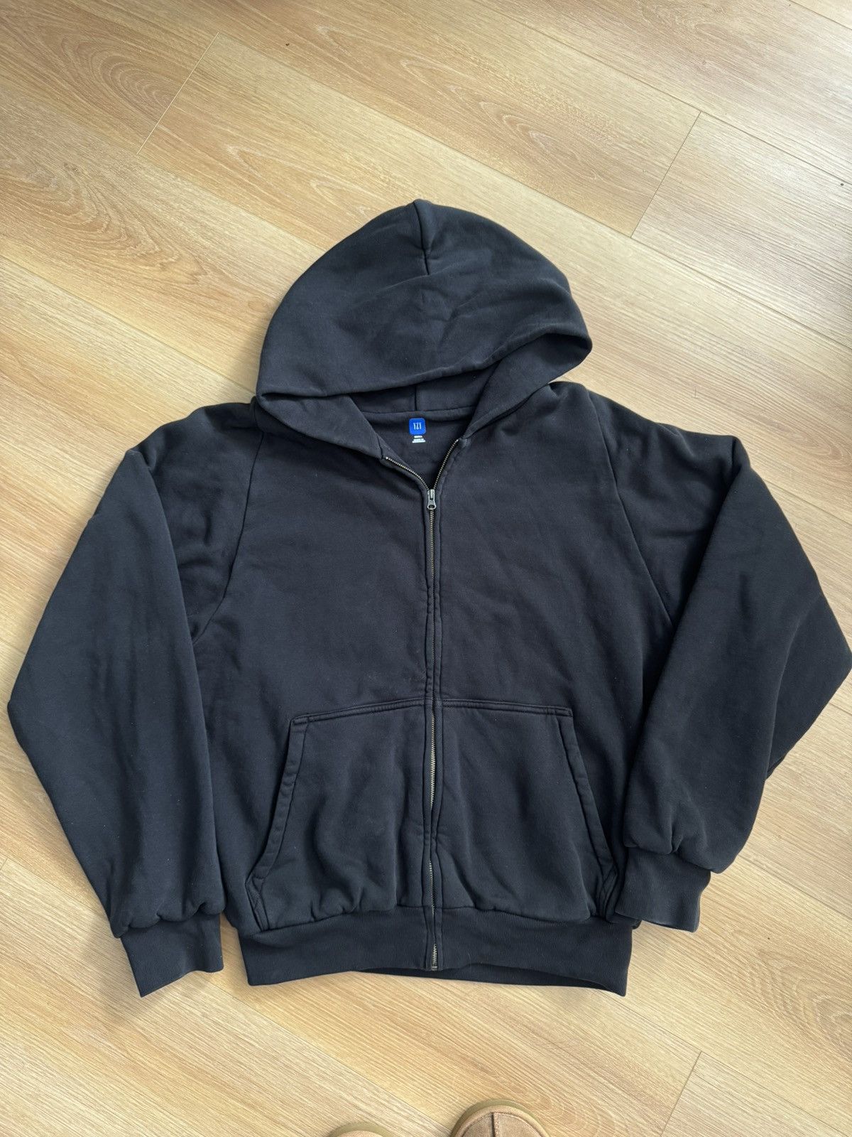 Yeezy Gap Zip Up Hoodie Size Small (NO DUTIES!)