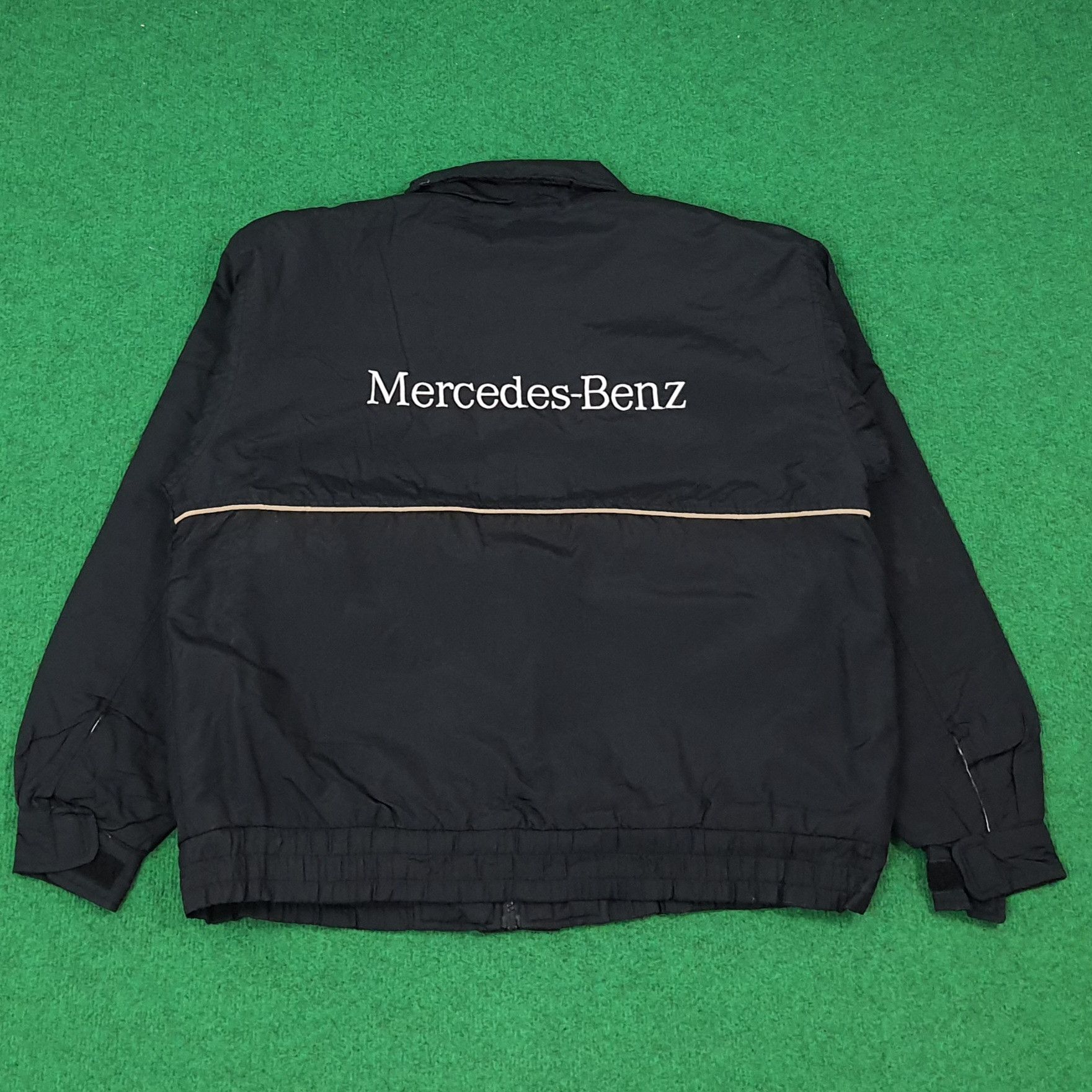 Mercedes-Benz Vintage Mercedes Benz Automobile Jackets C273N9 Size US L / EU 52-54 / 3 - 1 Thumbnail