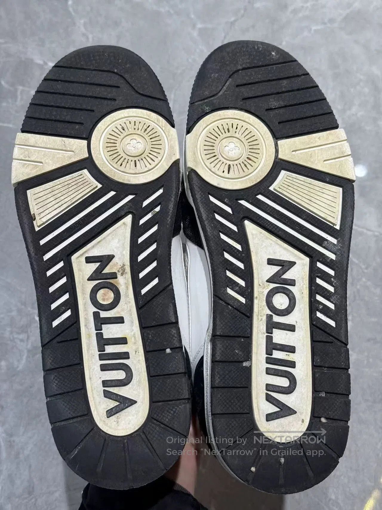 Louis Vuitton louis vuitton trainer low-top sneakers black white. Size US 8 / EU 41 - 3 Thumbnail