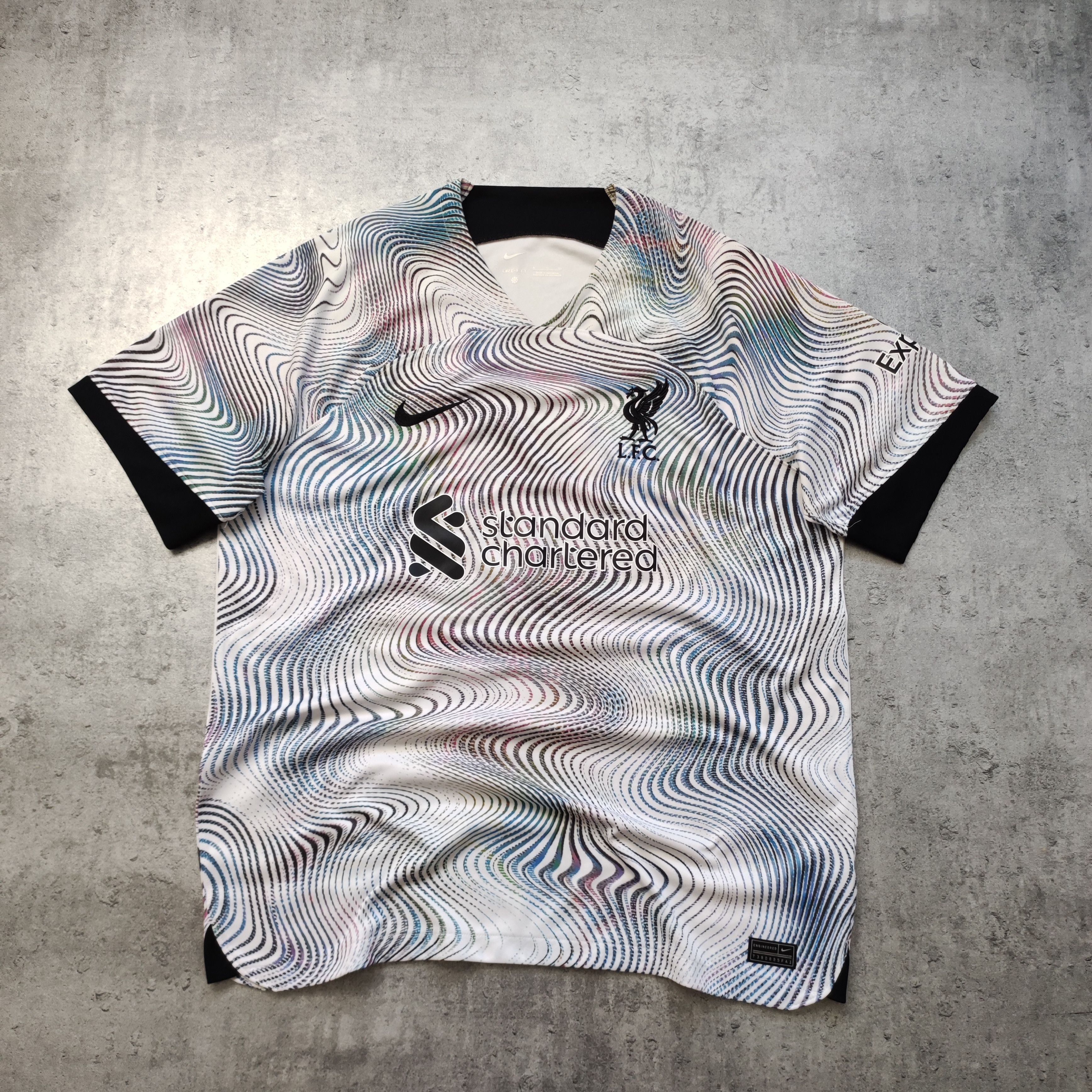 Other Liverpool FC x Nike Football HOLO Limited 2022 Away Jersey Size US XL / EU 56 / 4 - 2 Thumbnail