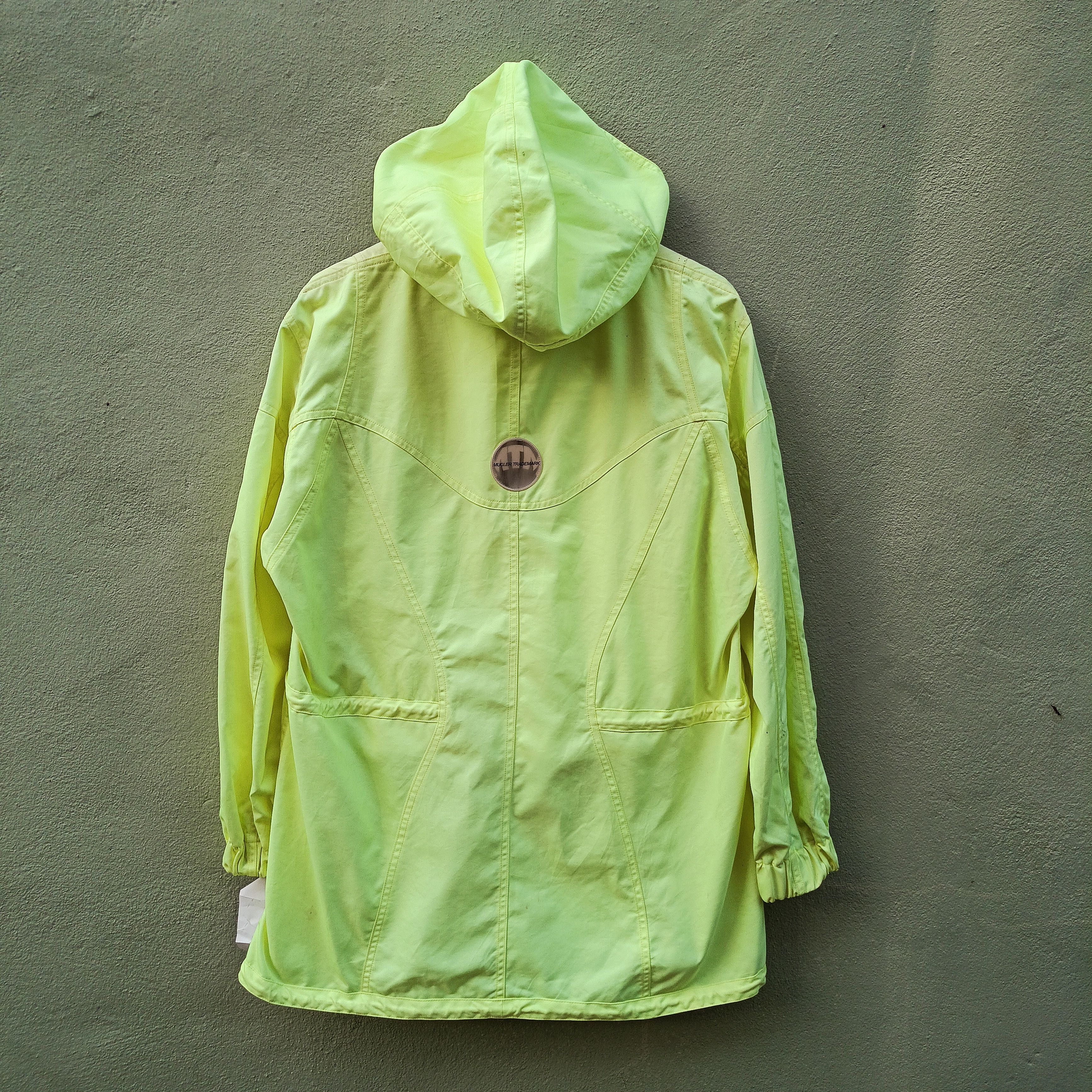 Japanese Brand MUGLER JACKET/BAG Size US XL / EU 56 / 4 - 3 Thumbnail