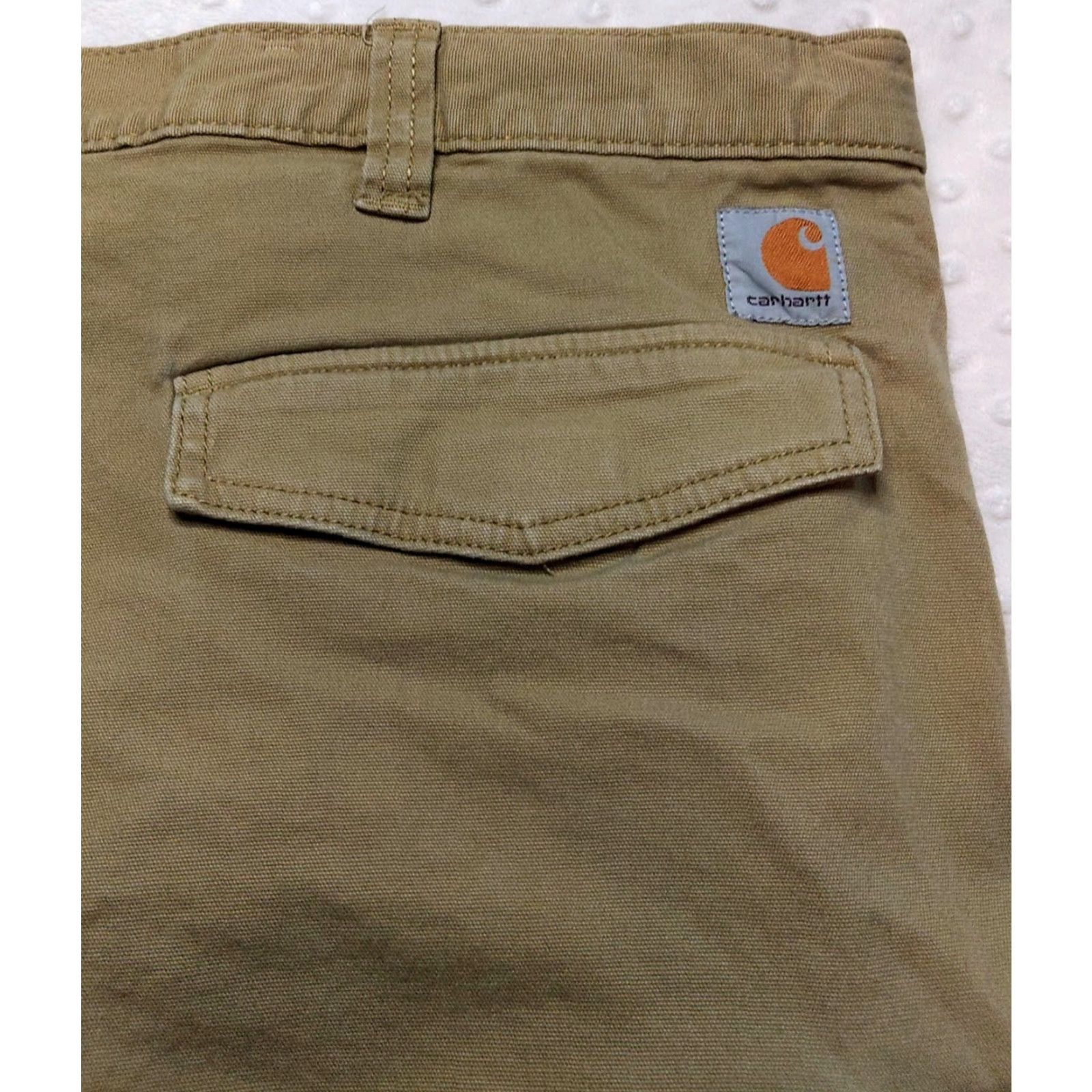 Carhartt Carhartt Shorts Mens 46 Khaki Relaxed Fit Canvas Work Utility Cargo Shorts Beige Cotton Cargo Pocket Relaxed Mens 46 USA Shirt? Size US 30 / EU 46 - 6 Thumbnail