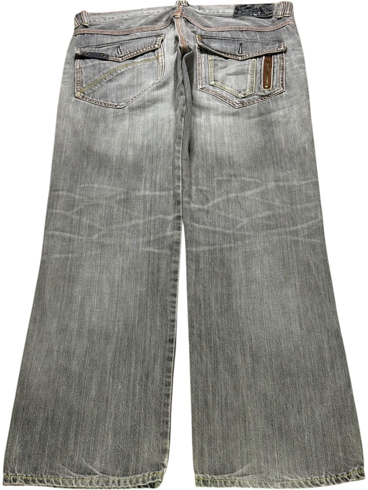 Japanese Brand Vintage Japanese Brand Bush Pant Faded Wash Loose Jeans Size US 36 / EU 52 - 2 Thumbnail
