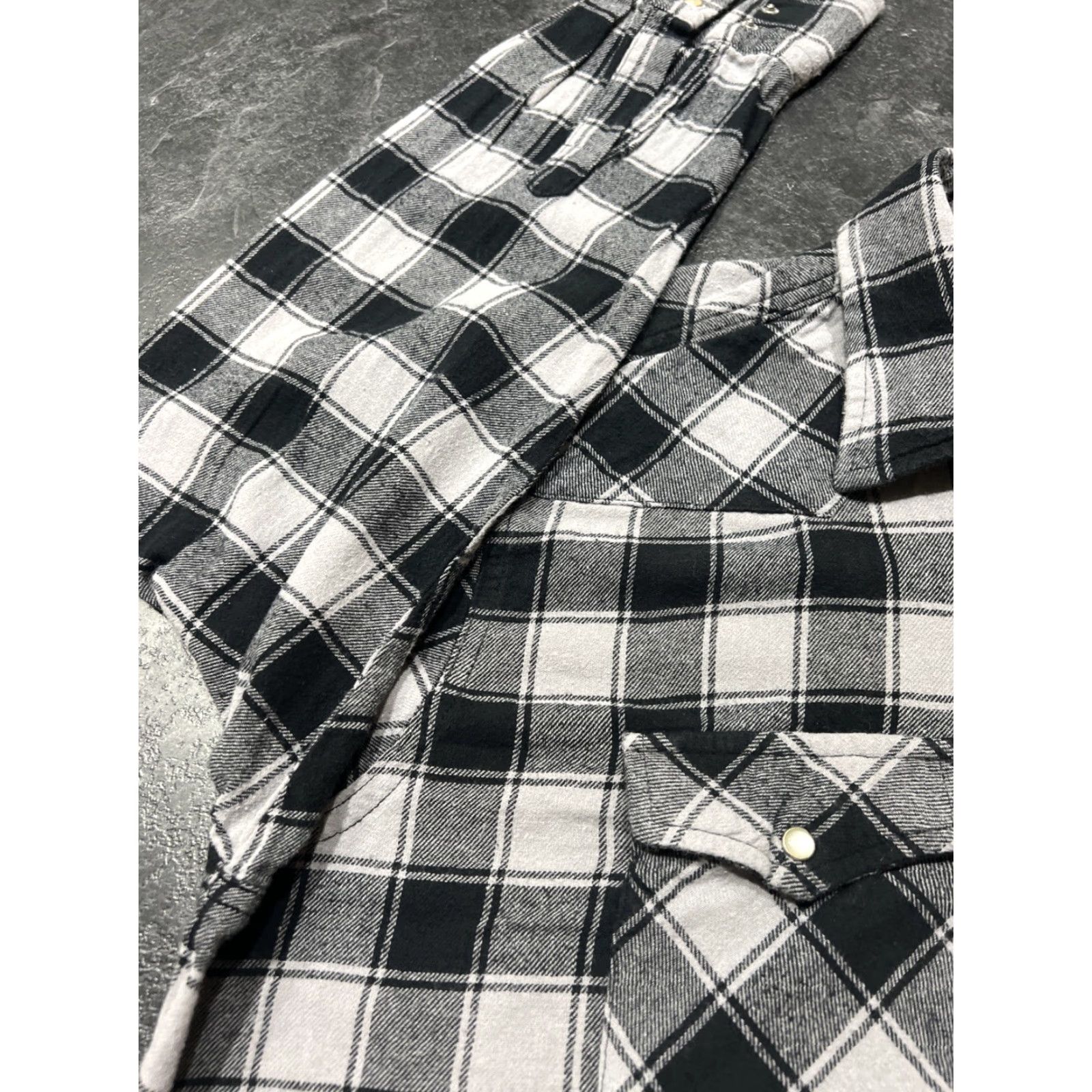 Wrangler VINTAGE Wrangler Shirt Mens 2XL Gray Black Plaid Pearl Snap Button Up Wrancher Size US XXL / EU 58 / 5 - 5 Thumbnail