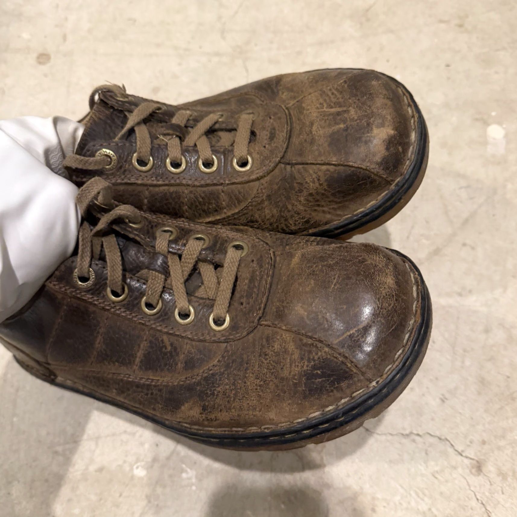 Dr. Martens VINTAGE Dr Martens John Oxfords Mens Size 9 Brown Leather Casual Docs Doc Martens Oxford Shoes Mens Brown Leather Casual Shoes 90s? Size US 8 / EU 41 - 5 Thumbnail