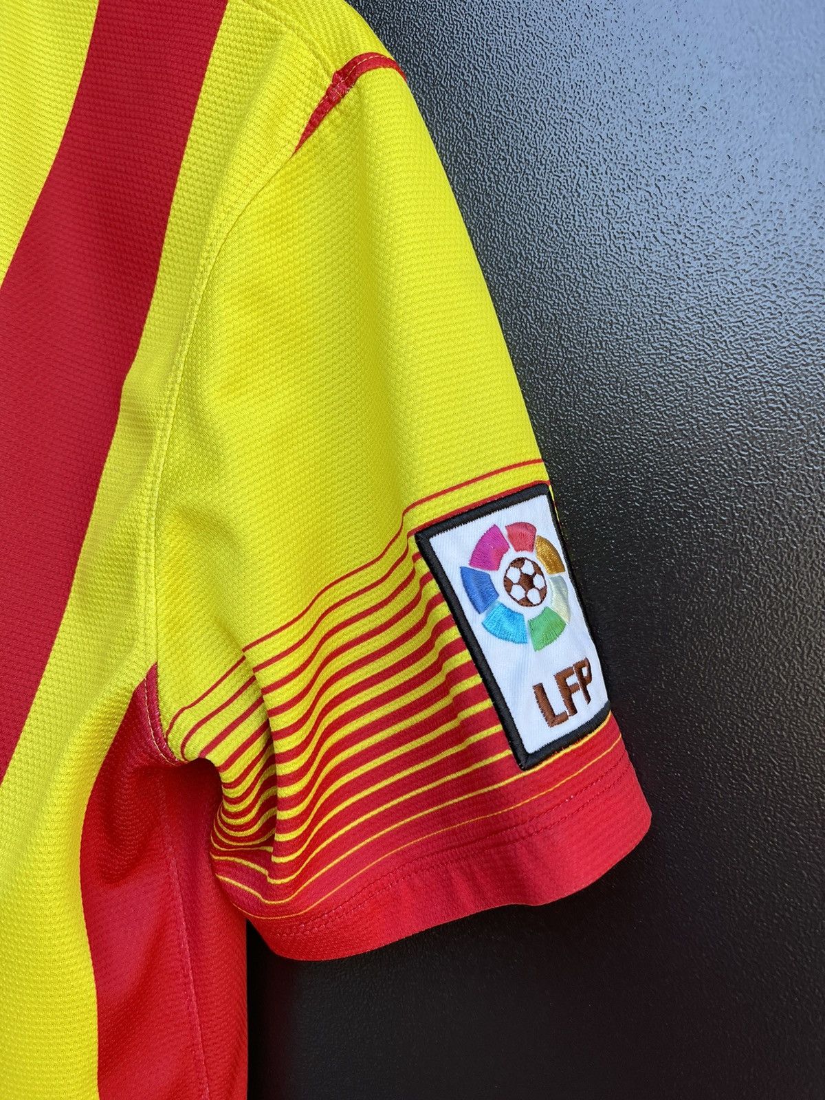 Other Barcelona 2012 2013 Away Football Shirt Soccer Jersey Nike Size US M / EU 48-50 / 2 - 14 Thumbnail