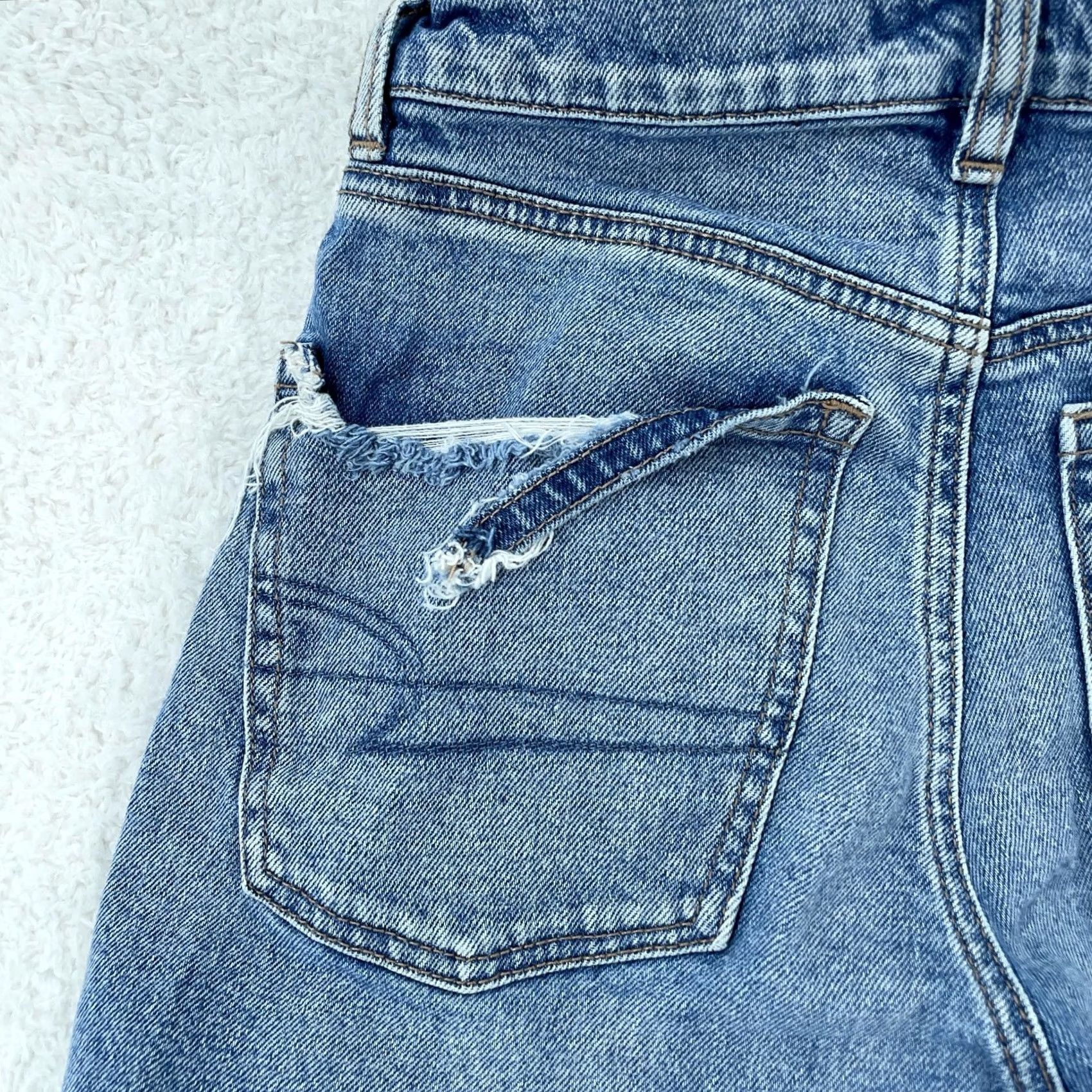 American Eagle Outfitters American Eagle Outfitters Jeans Womens 2 High Rise Baggy Straight Distressed Pockets Denim Blue 30in Inseam Cotton Spandex Zip Womens Size 26" / US 2 / IT 38 - 7 Thumbnail