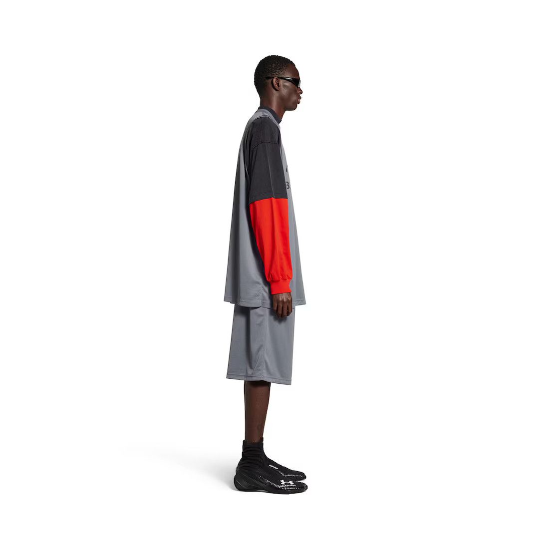 Balenciaga × Under Armour o1bcso1str0525 Under Armour® Triple Layered T-Shirt Size US XL / EU 56 / 4 - 2 Thumbnail