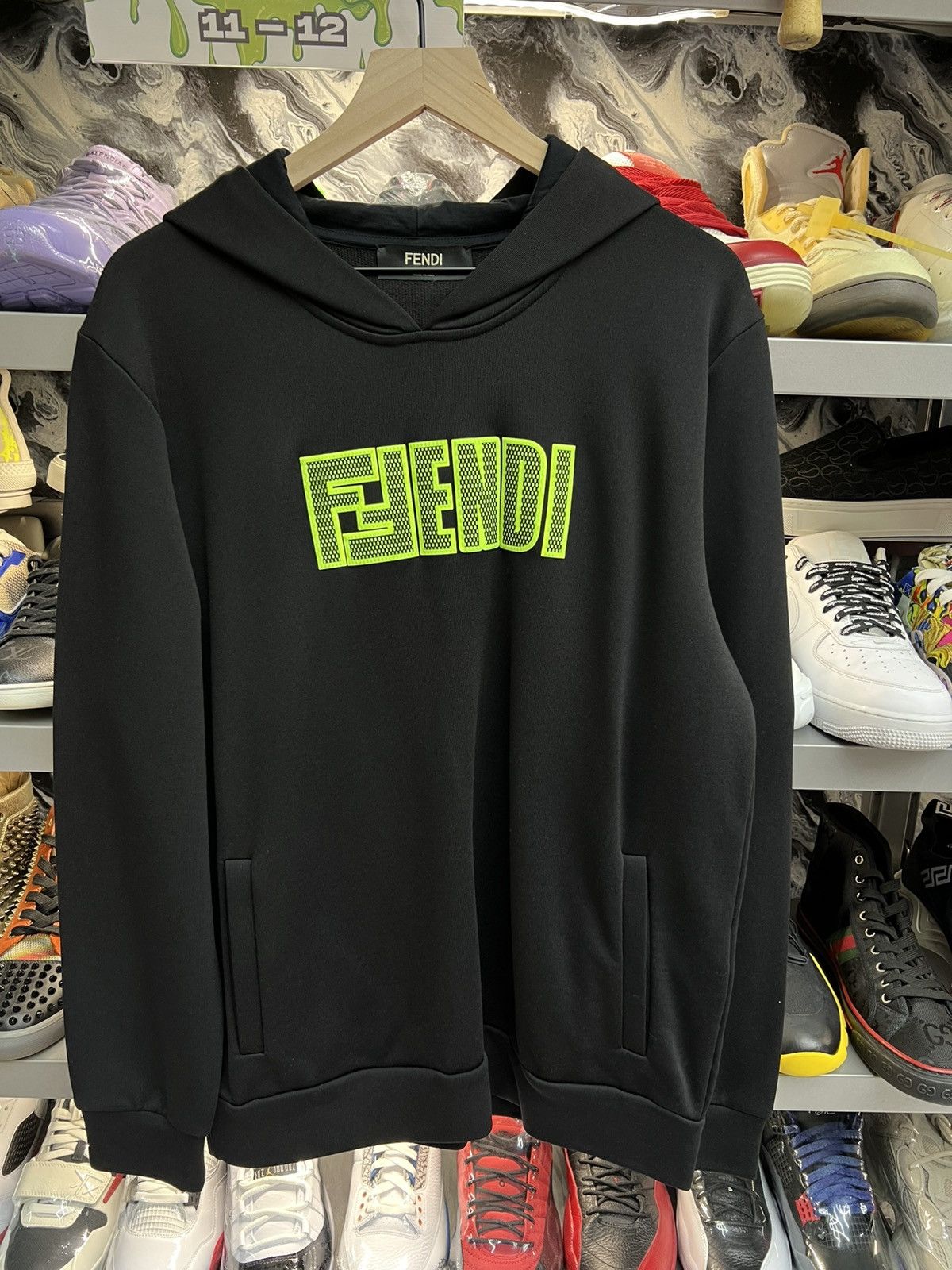 Fendi Fendi Neon Logo Sweatsuit Set Size US XL / EU 56 / 4 - 2 Thumbnail