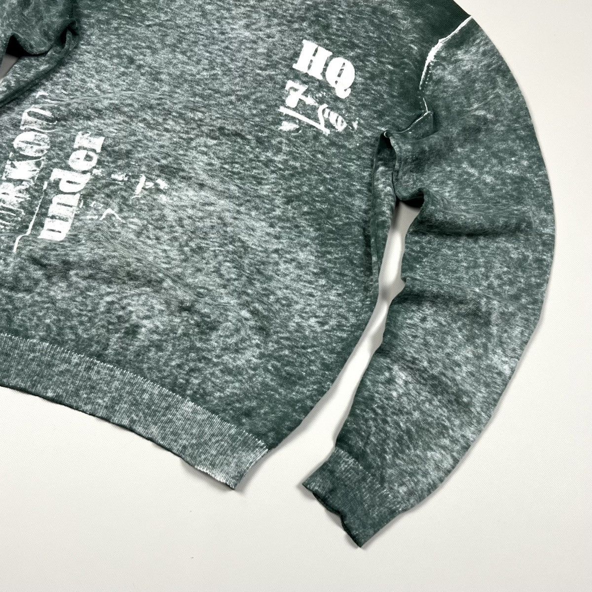 Diesel Rare Vintage Diesel Logo Cotton Casual Sweatshirt Size L Size US L / EU 52-54 / 3 - 11 Thumbnail