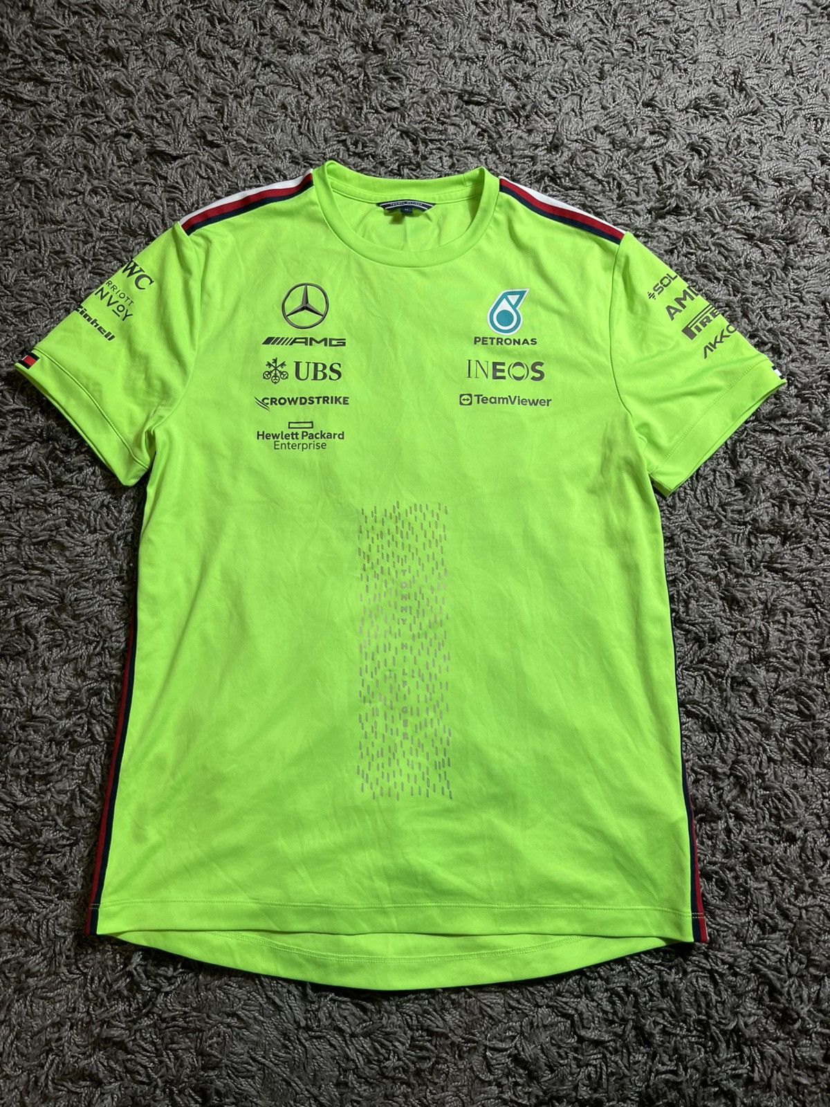 Formula 1 × Tommy Hilfiger PETRONAS AMG MERCEDES TOMMY HILFIGER RACING MAGLIA T-SHIRT Size US M / EU 48-50 / 2 - 1 Thumbnail