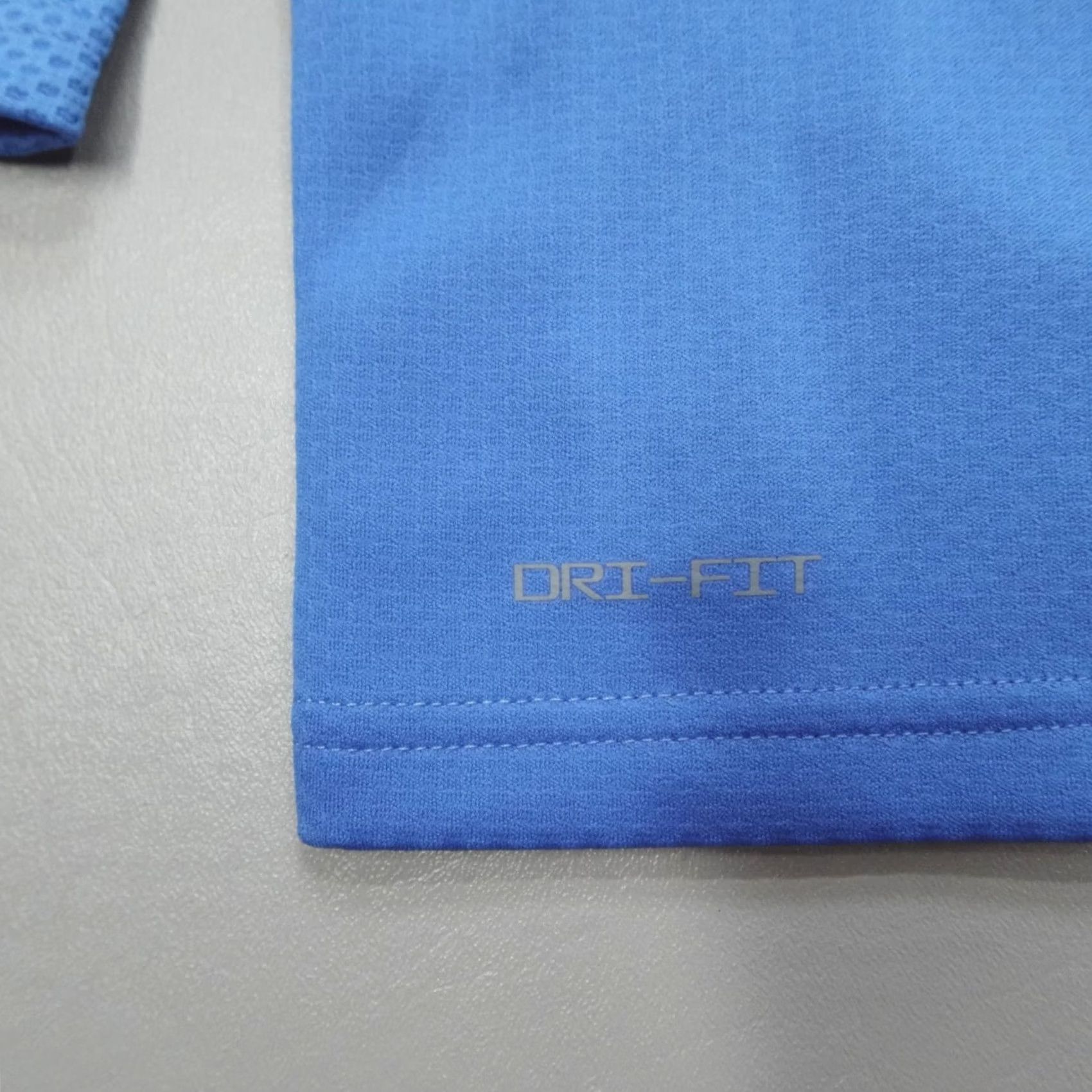 Nike Nike Dri-Fit Training Pullover L/S Top 1/4 Zip Men's 2XL Signal Blue M53181 Size US XXL / EU 58 / 5 - 3 Thumbnail