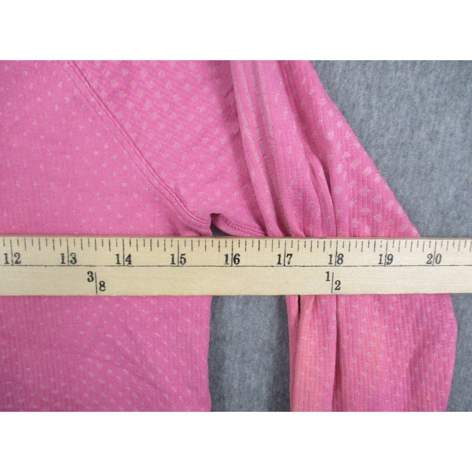 Lululemon Lululemon Shirt Womens L Pink Swiftly Tech 1/4 Zip Thumbholes Running Top Size L / US 10 / IT 46 - 4 Thumbnail