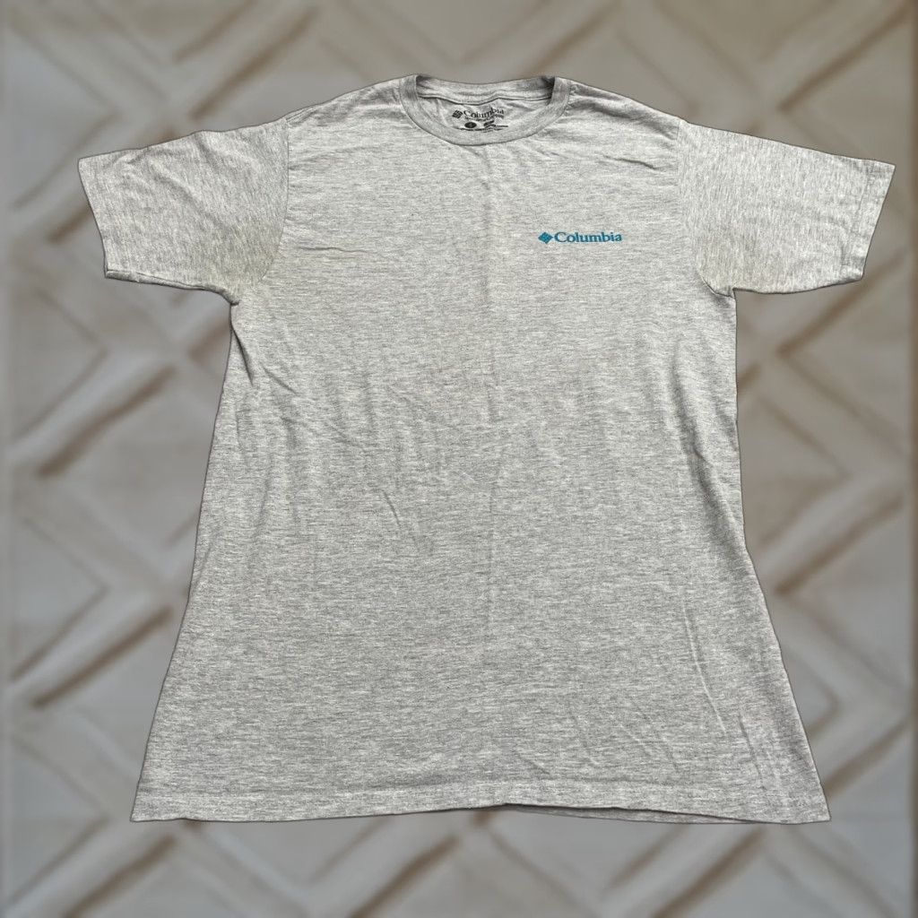 Vintage Columbia Graphic T-Shirt Men Small Gray Crew Neck Short Sleeve Cotton Casual Tee Size US S / EU 44-46 / 1 - 1 Thumbnail