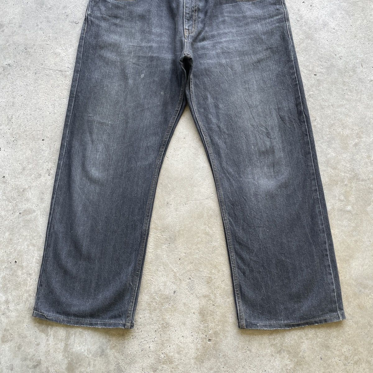 Japanese Brand × Vintage W35💥 Japanese Vintage Flora Design Black Faded Jeans Pants Size US 35 - 4 Thumbnail