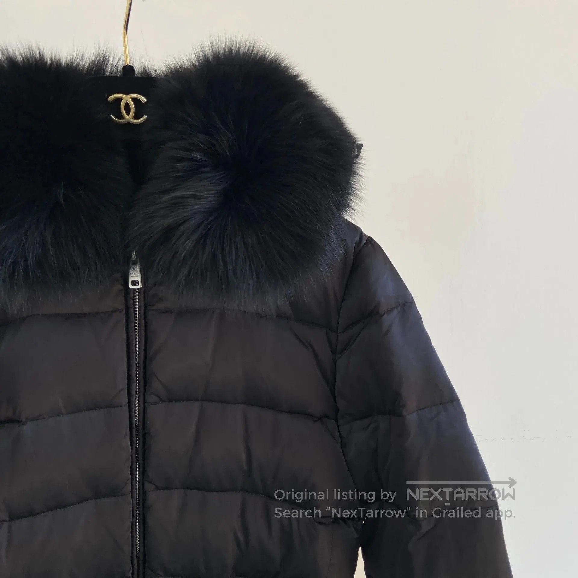 Prada Prada Black Fur Collar Down Jacket. Size S / US 4 / IT 40 - 4 Thumbnail