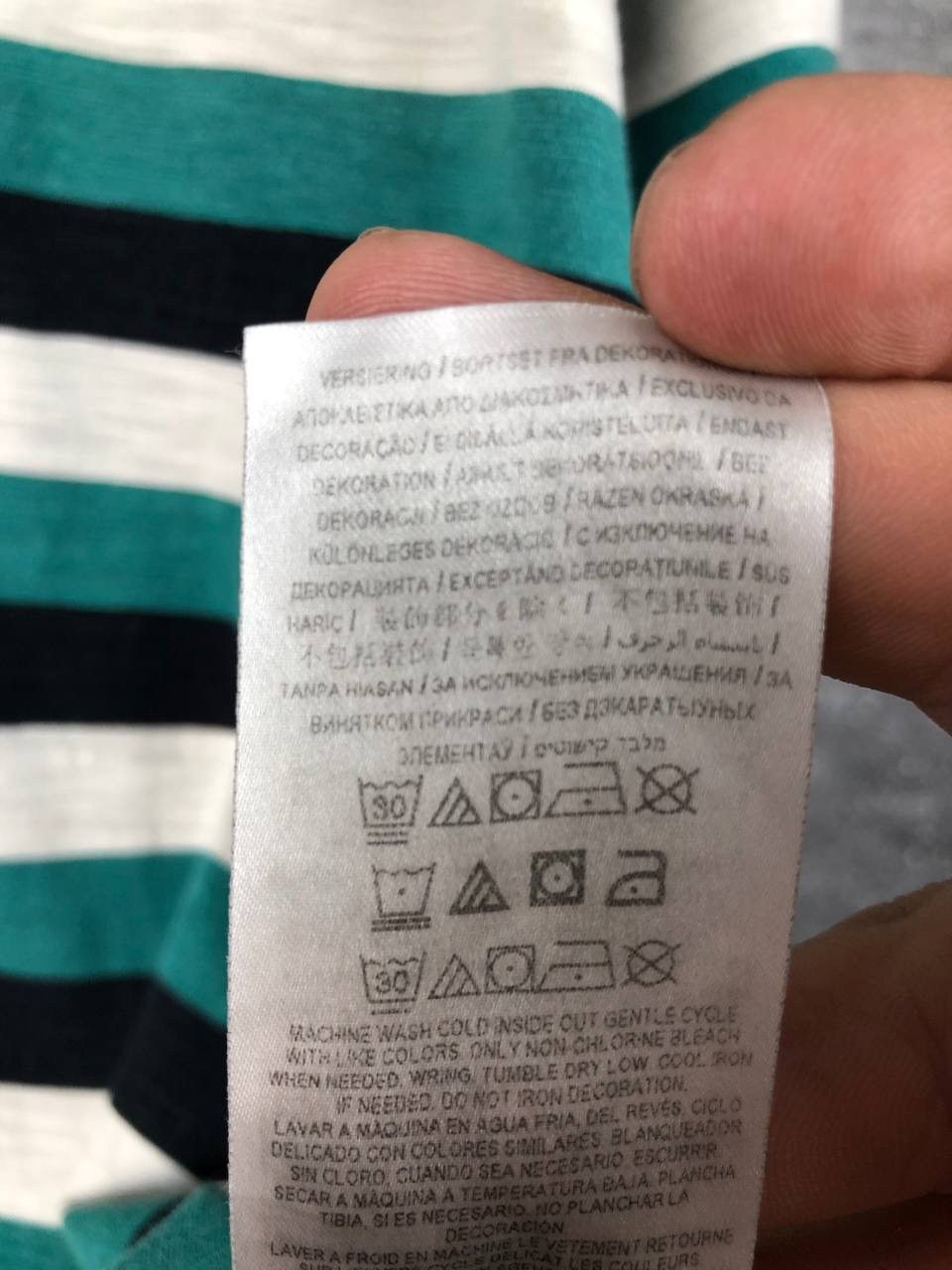 Guess Vintage Guess Los Angeles Striped Logo Embroidered t shirt Size US M / EU 48-50 / 2 - 7 Thumbnail