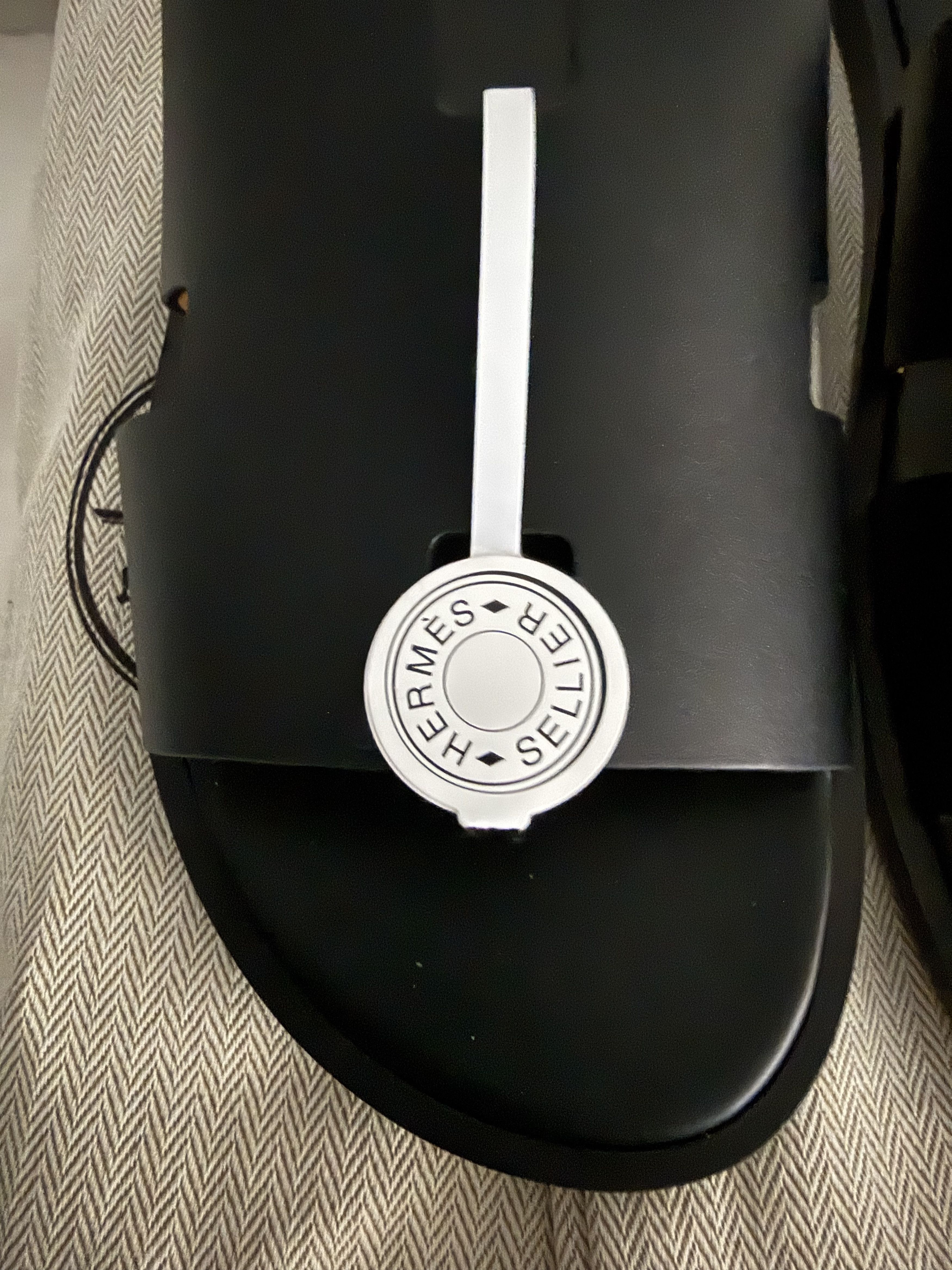 Hermes Hermes Izmir Black Calfskin Sandals Size US 9 / EU 42 - 6 Thumbnail