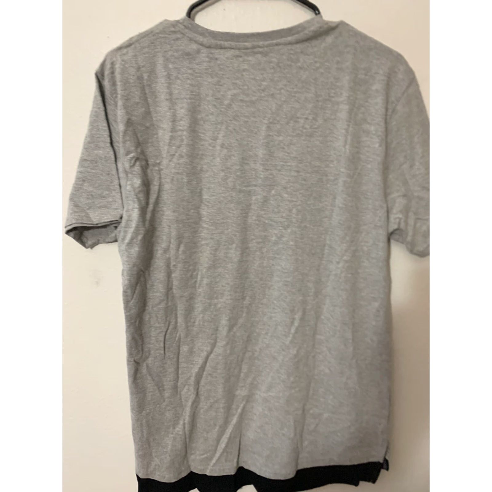 Vintage VINTAGE Fremont & Harris Shirt Mens L Gray w/ Black 1982 College Logo Pocket Crew Neck Short Sleeve T-Shirt Size US L / EU 52-54 / 3 - 4 Thumbnail