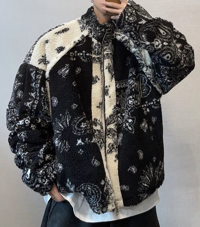 Japanese Brand × Vintage Avant garde punk oversized paisley fluffy fleece jacket Size US L / EU 52-54 / 3 - 1 Thumbnail