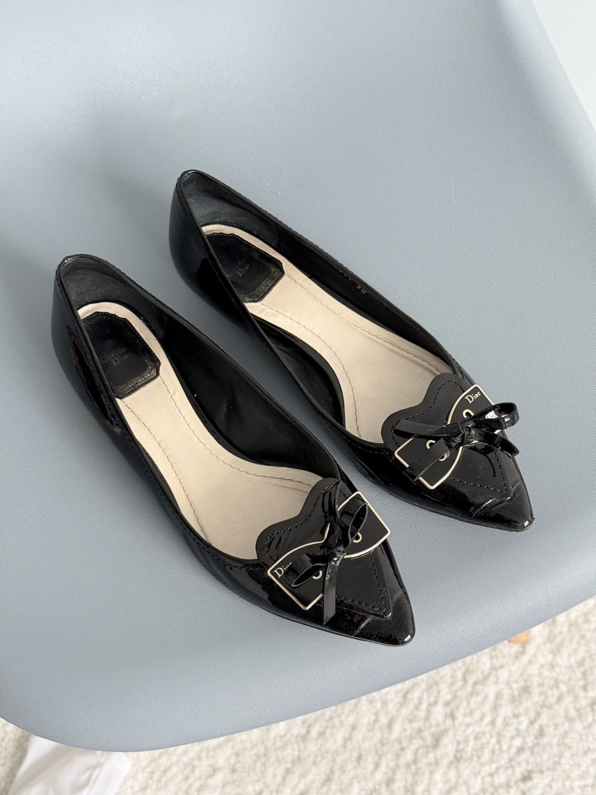 Dior Dior Patent Leather Pointed Toe Bow Ballet Flats Black Size US 8 / IT 38 - 2 Thumbnail