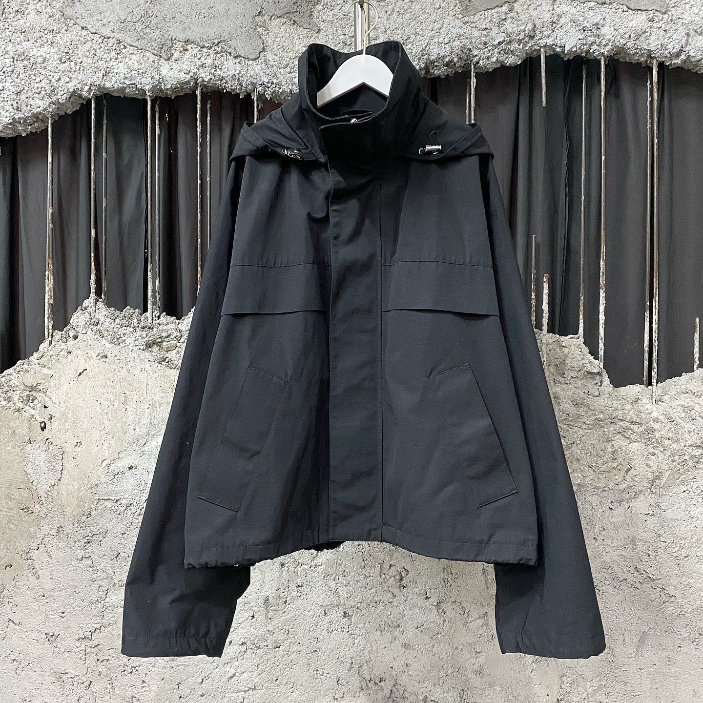 Bottega Veneta Bottega Veneta Hooded Light Jacket Size L Size US L / EU 52-54 / 3 - 1 Thumbnail