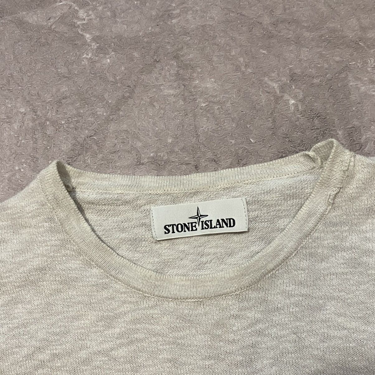 Vintage STONE ISLAND SWEATER WHITE WITH PATCH Size US S / EU 44-46 / 1 - 4 Thumbnail