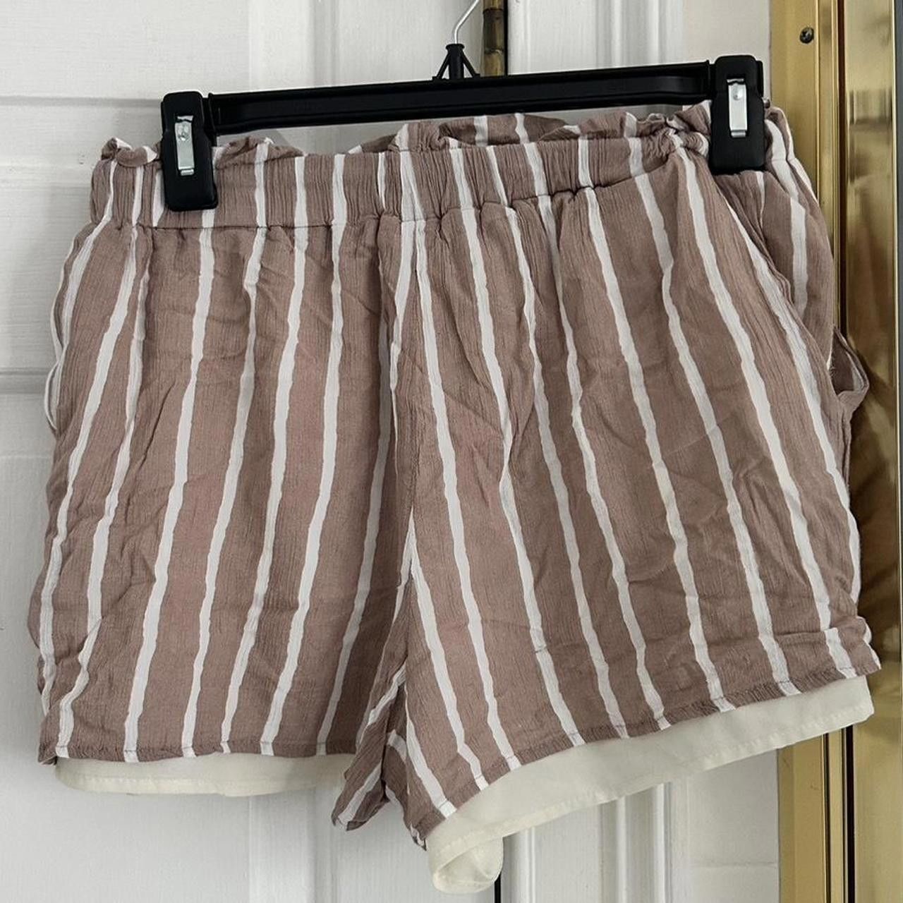 Designer BCBGeneration Women's Brown and Cream Shorts Size 26" / US 2 / IT 38 - 2 Thumbnail