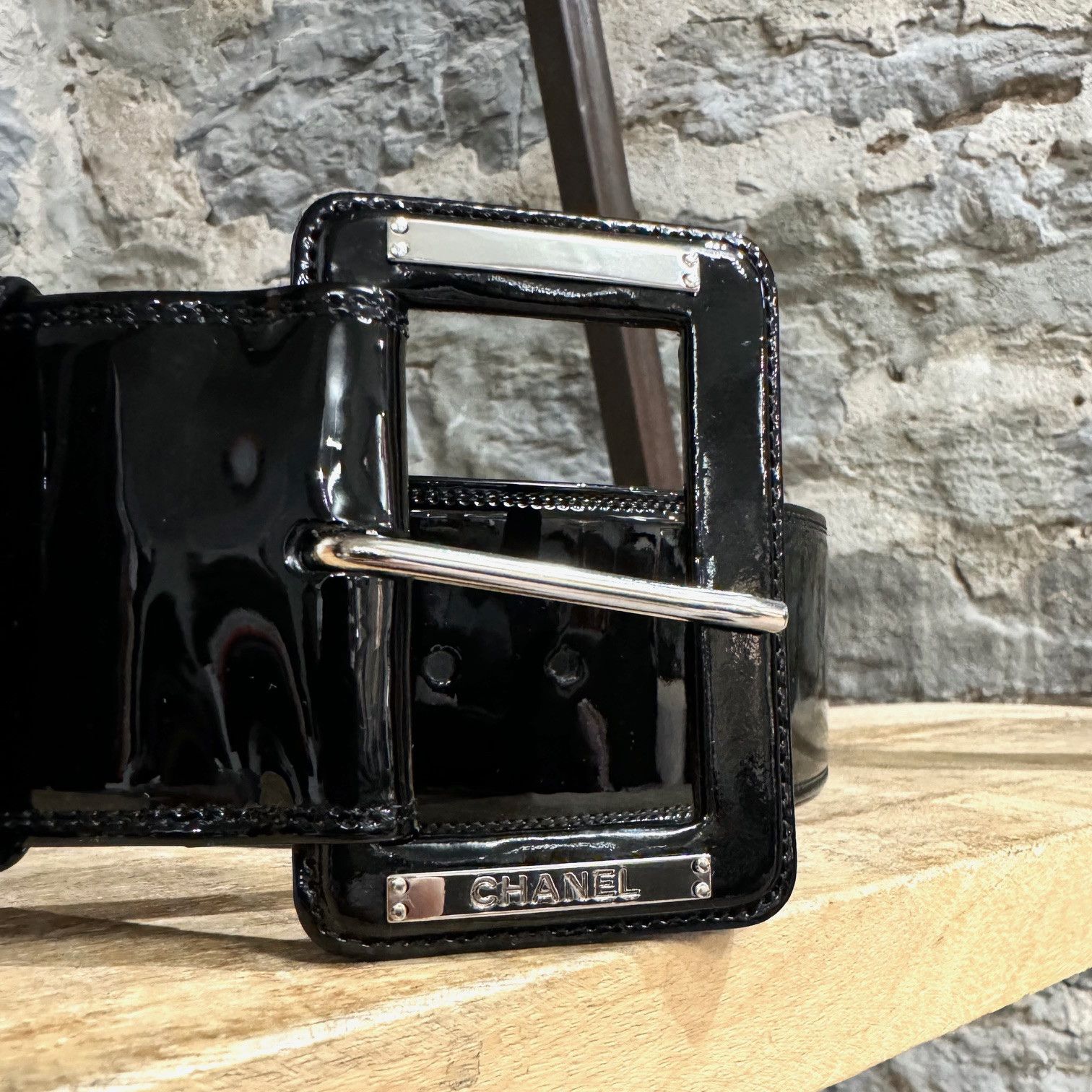 Chanel Chanel FW 2007 Black Patent Leather Wide Belt Size ONE SIZE - 2 Thumbnail