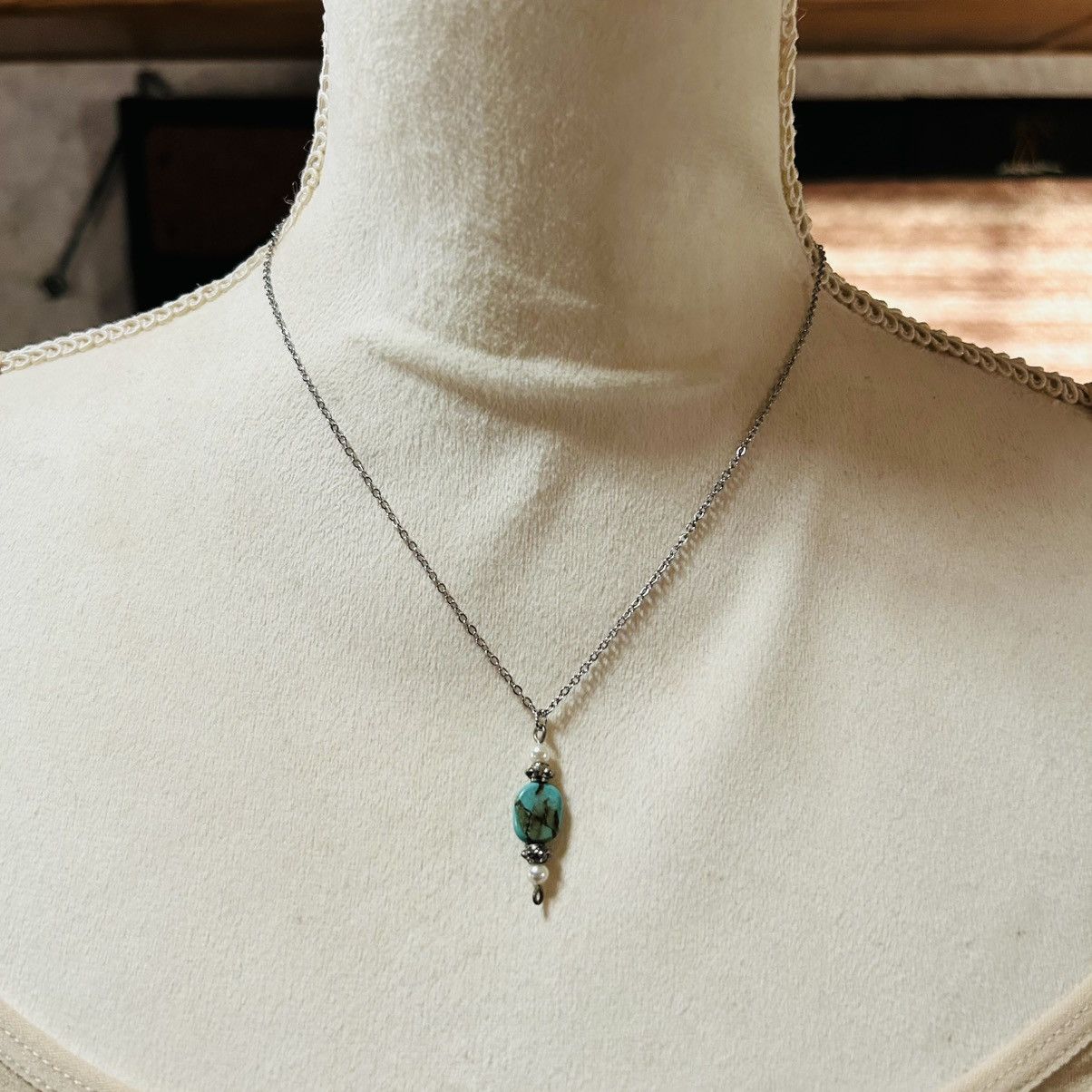 Handmade Handcrafted silver plated African turquoise pearl necklace Size ONE SIZE - 2 Thumbnail