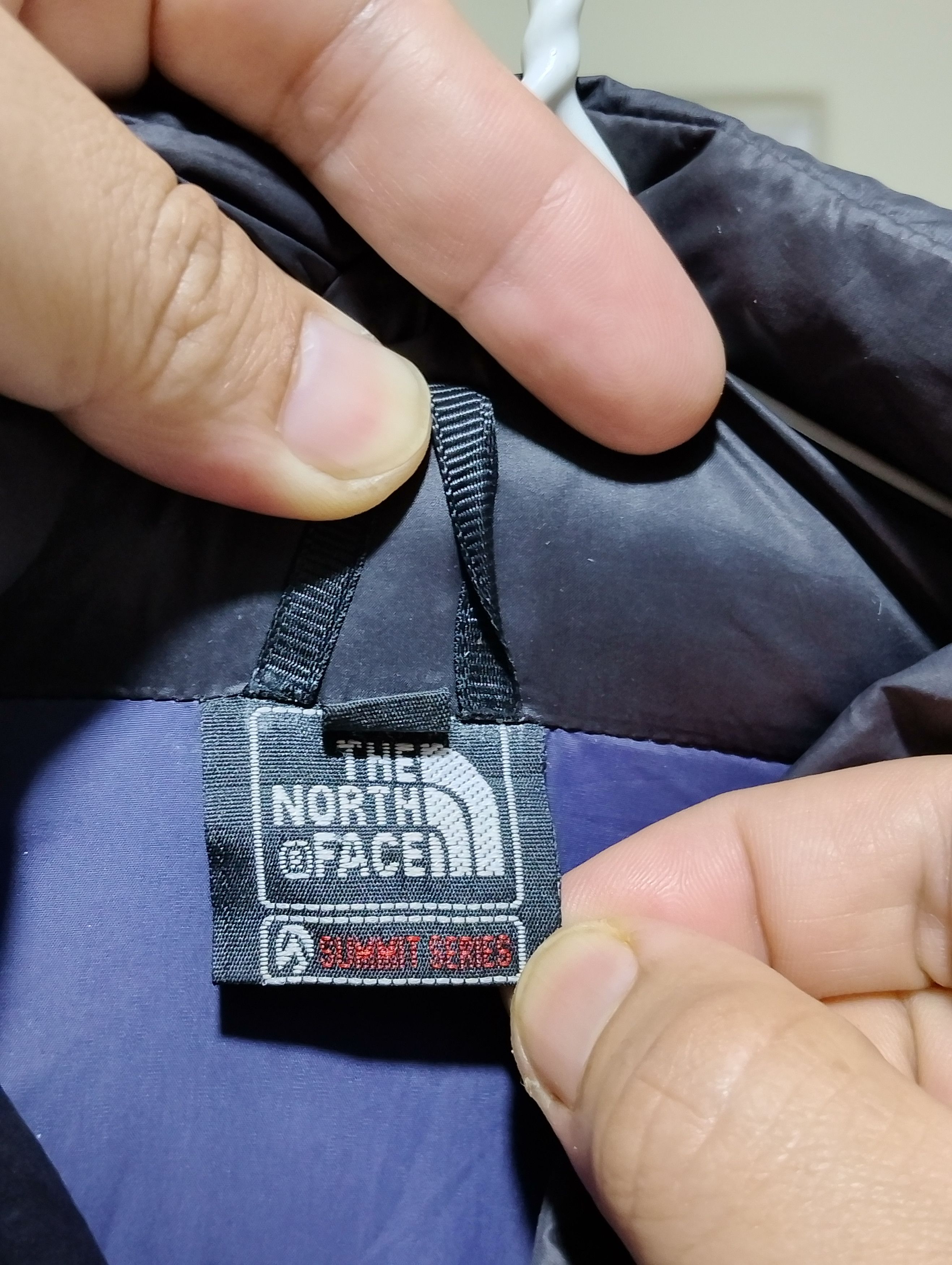 The North Face TNF Summit Series Puffer Jacket Size US L / EU 52-54 / 3 - 5 Thumbnail