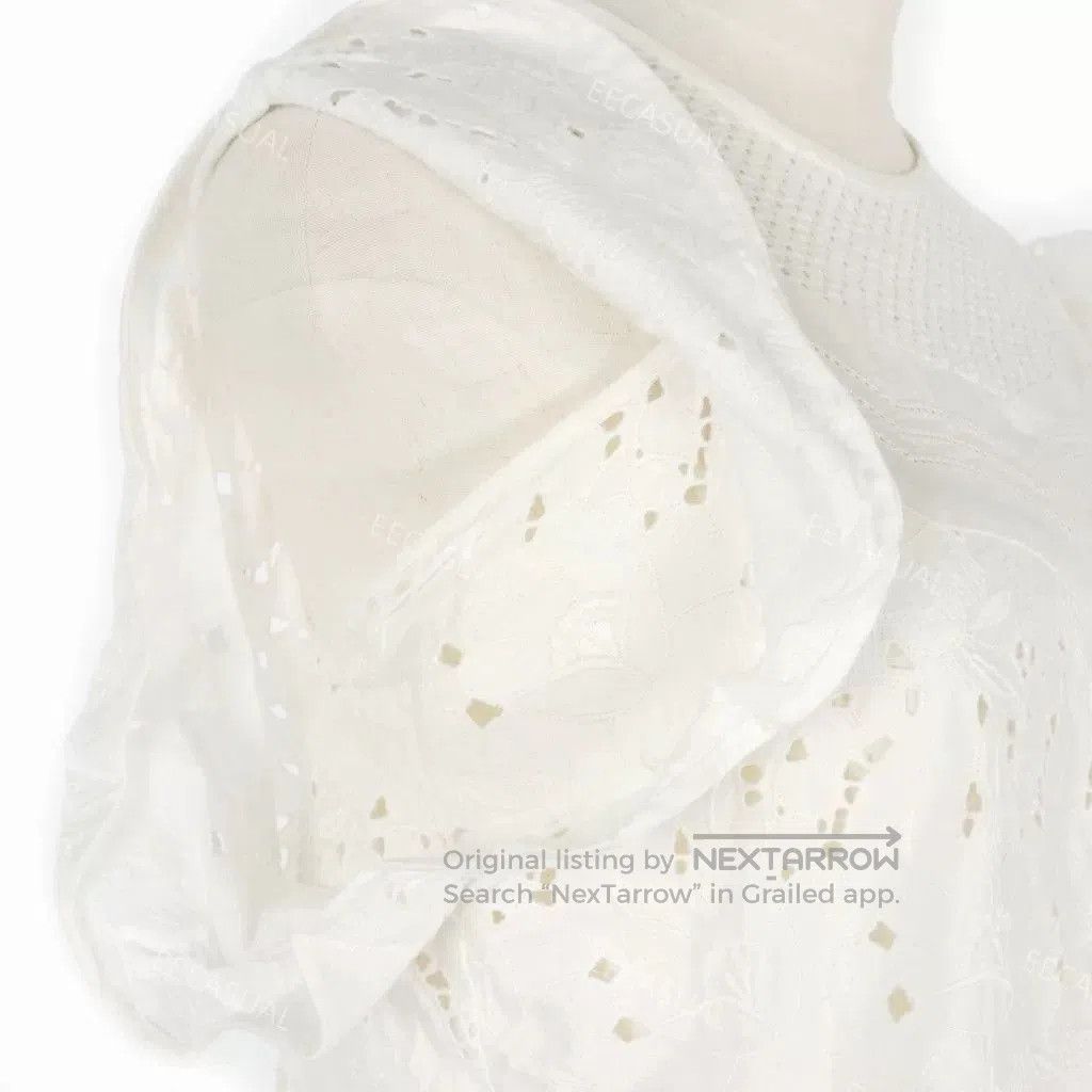 Other White Floral Embroidered Bell Sleeve Top. Size S / US 4 / IT 40 - 4 Thumbnail