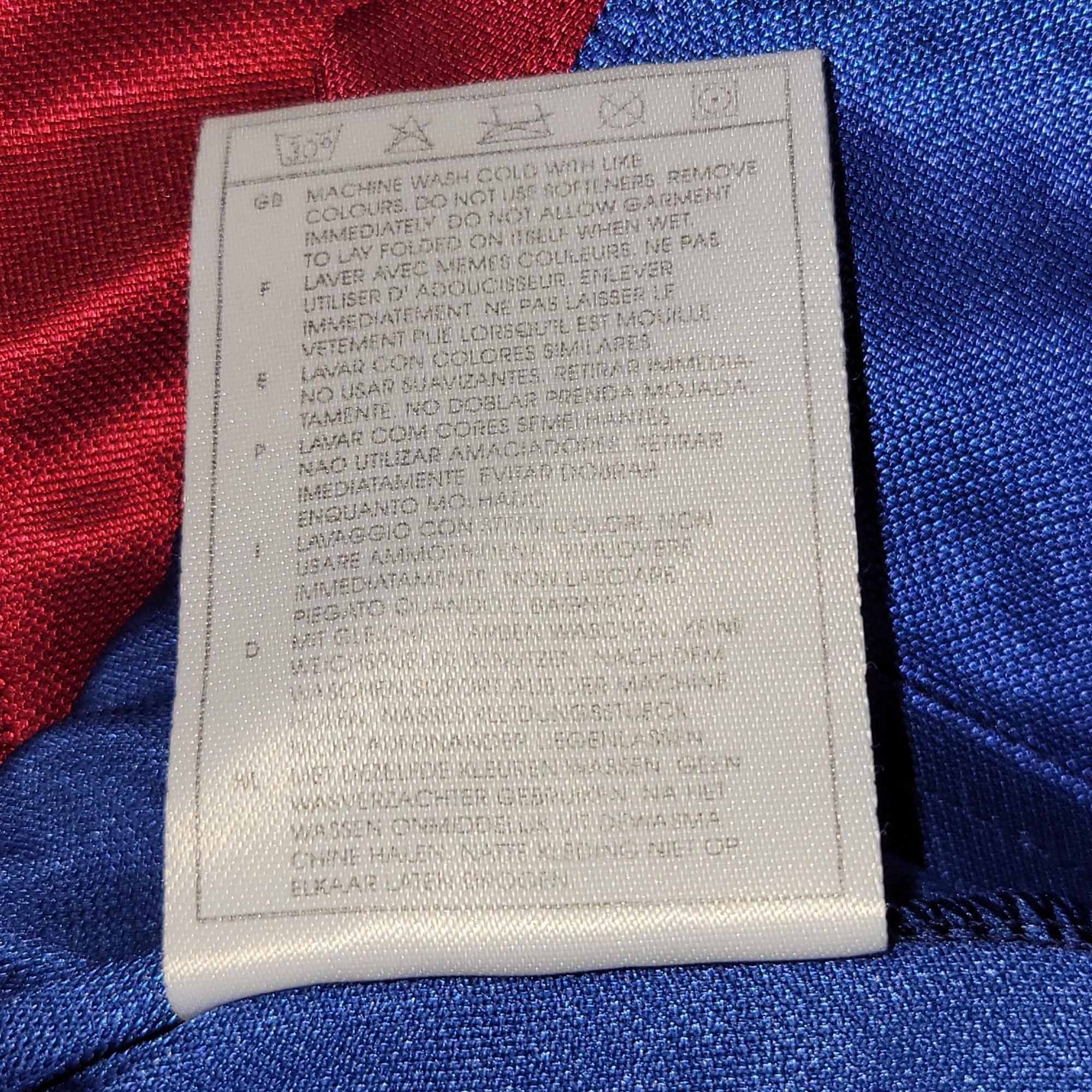 Nike Guardiola Barcelona Centenary 1999 2000 Soccer Jersey XL Size US XL / EU 56 / 4 - 8 Thumbnail