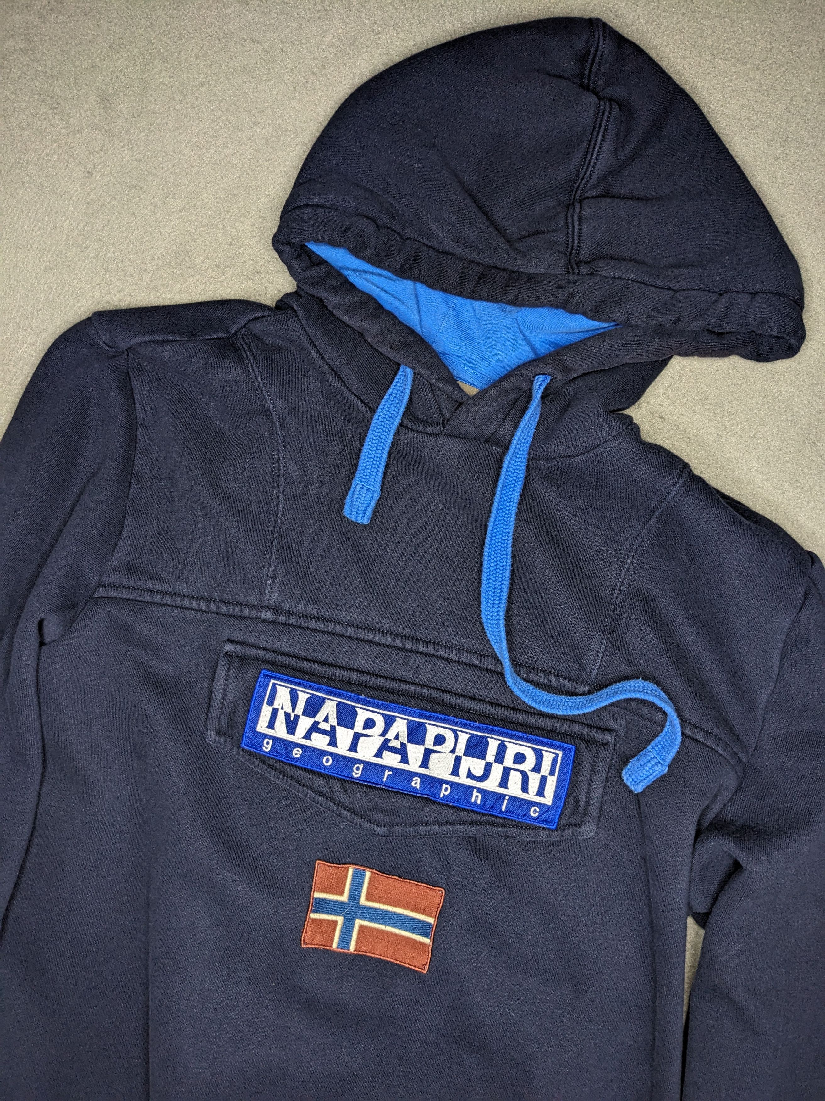 Napapijri VINTAGE Napapijri Burgee Geographic Hoodie Medium Sweater Size US M / EU 48-50 / 2 - 1 Thumbnail