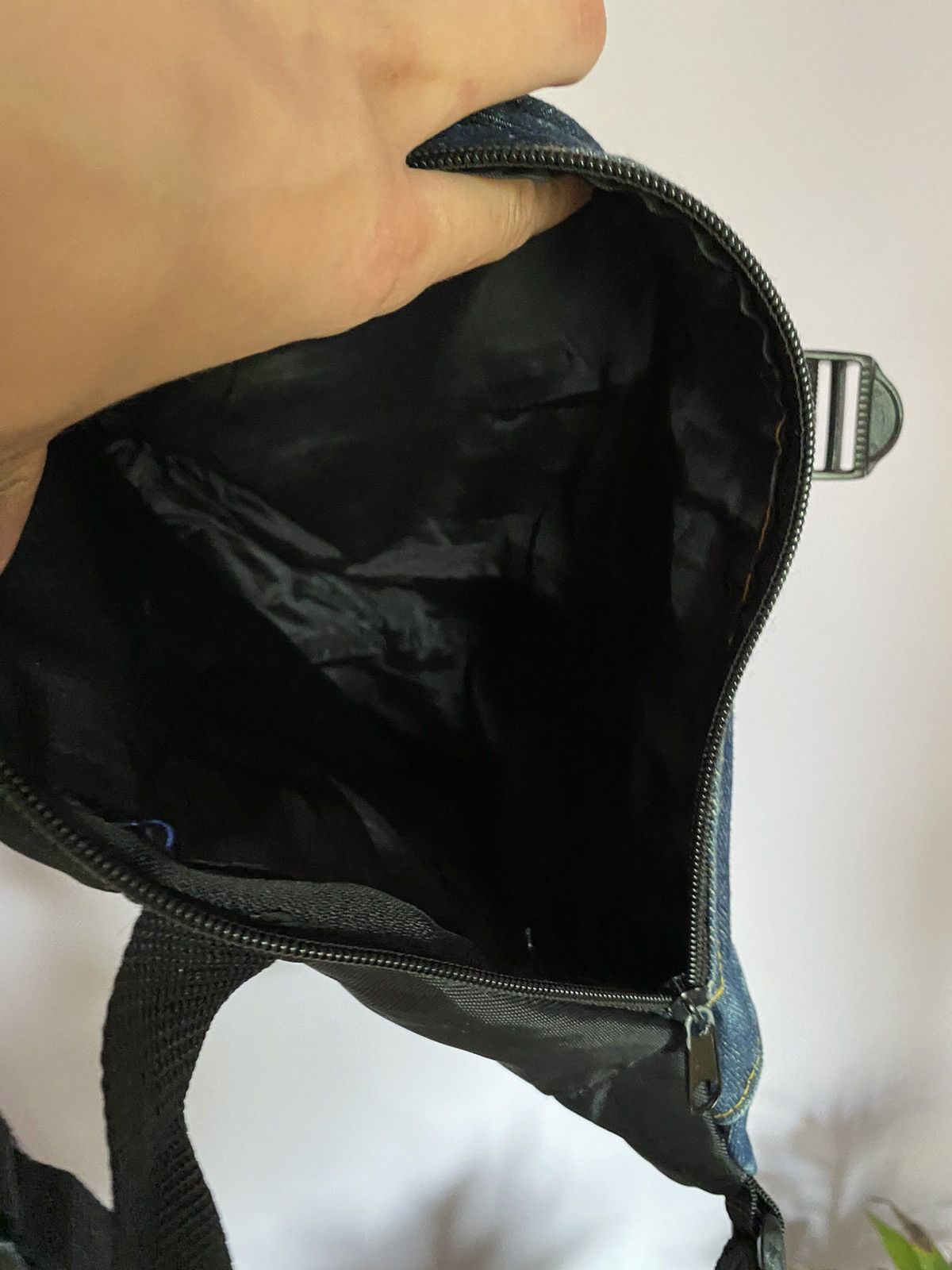 Japanese Brand Y2k denim clossbody bag Size ONE SIZE - 9 Thumbnail
