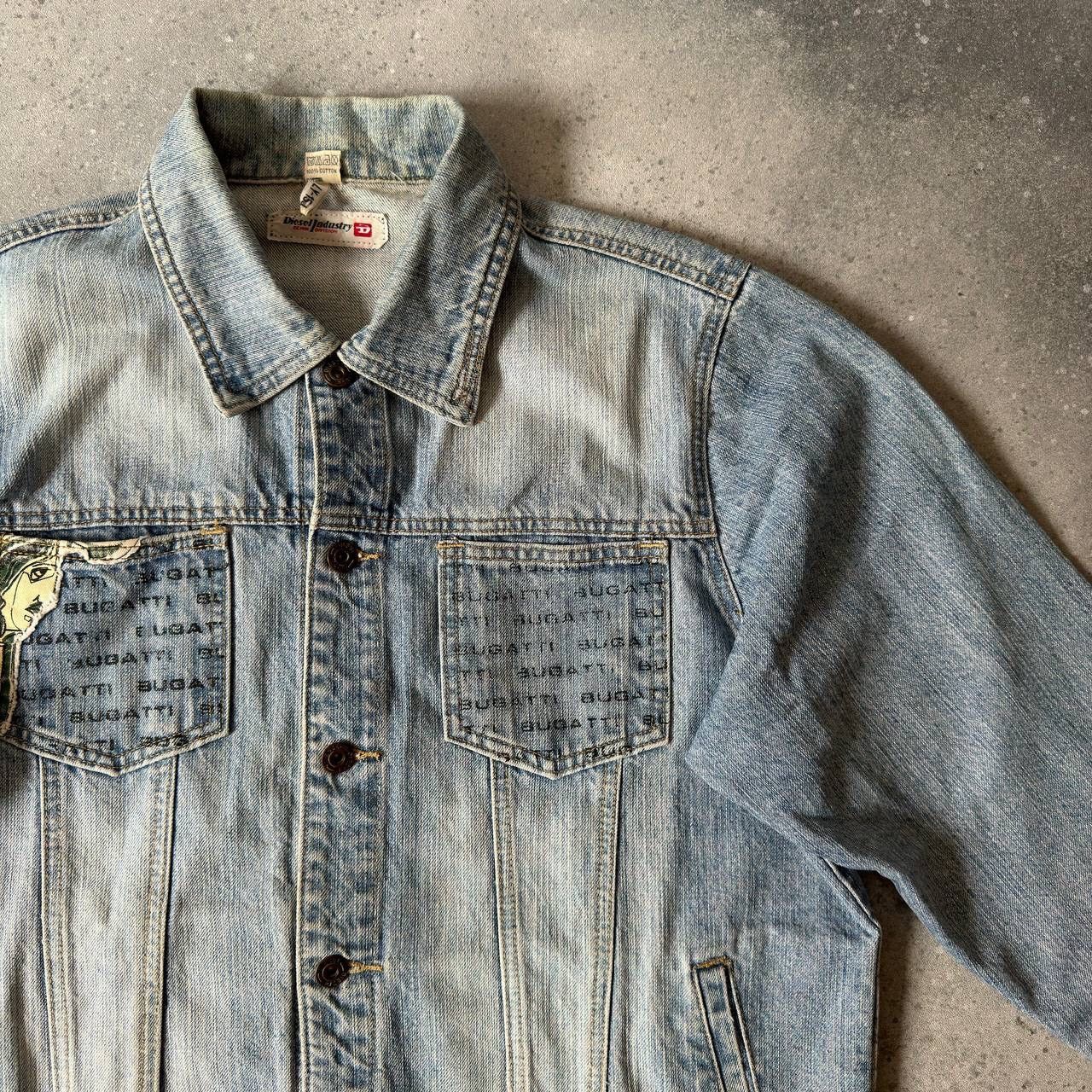 Diesel 🕷DIESEL VINTAGE BLUE WASHED DENIM PRINTED TRUCKER JACKET Size US XL / EU 56 / 4 - 6 Thumbnail