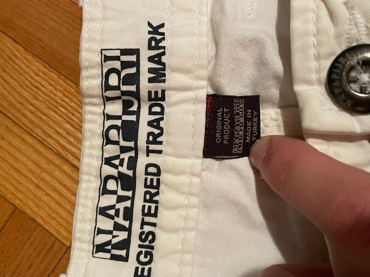 Napapijri Napapijri short Size US 34 / EU 50 - 4 Thumbnail