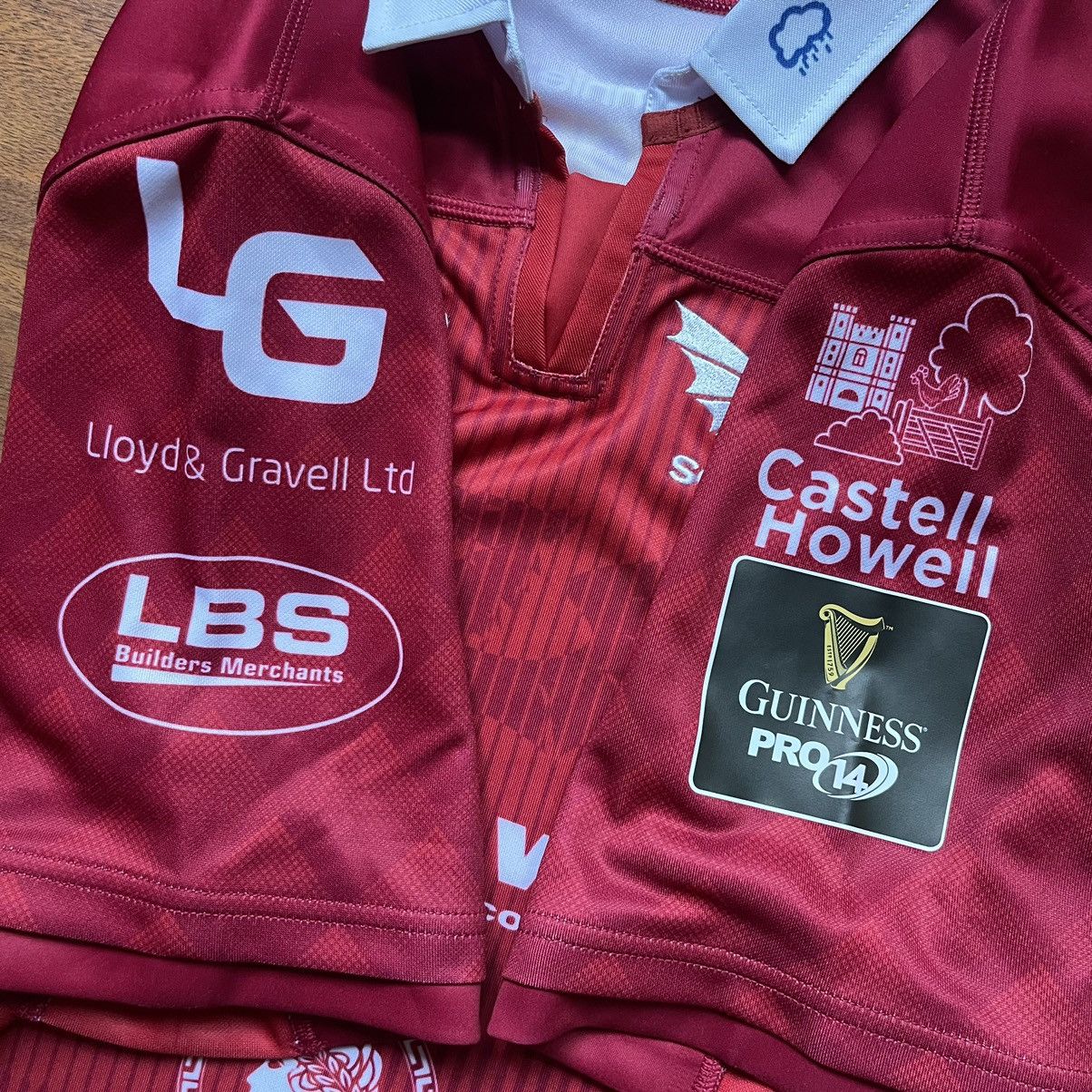 Macron × Vintage NWT SCARLETS MACRON 2018/2019 RUGBY HOME JERSEY Size US XL / EU 56 / 4 - 7 Thumbnail
