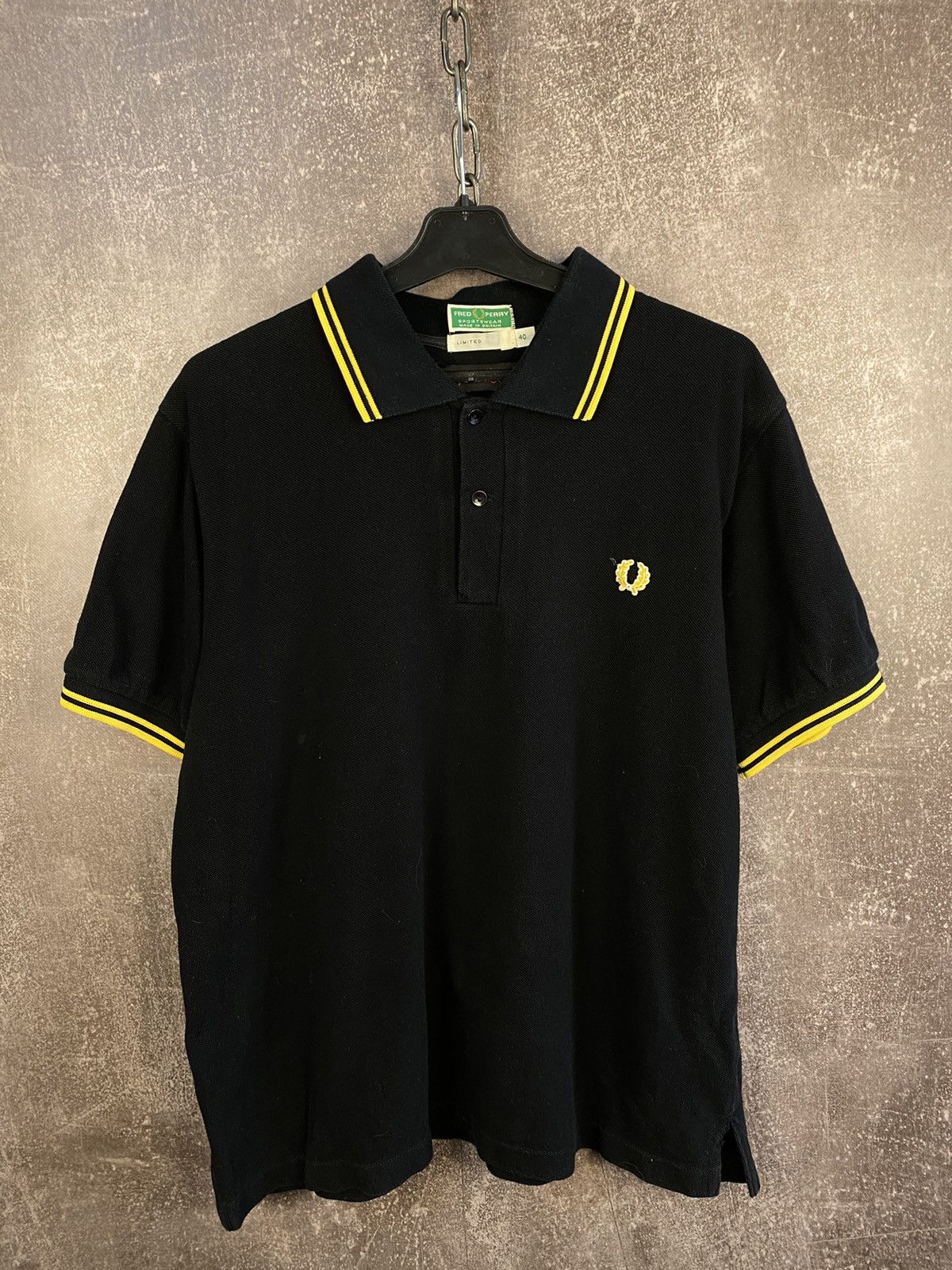 Fred Perry Vintage Fred Perry Black & Yellow Short Sleeve Polo Size US M / EU 48-50 / 2 - 1 Thumbnail