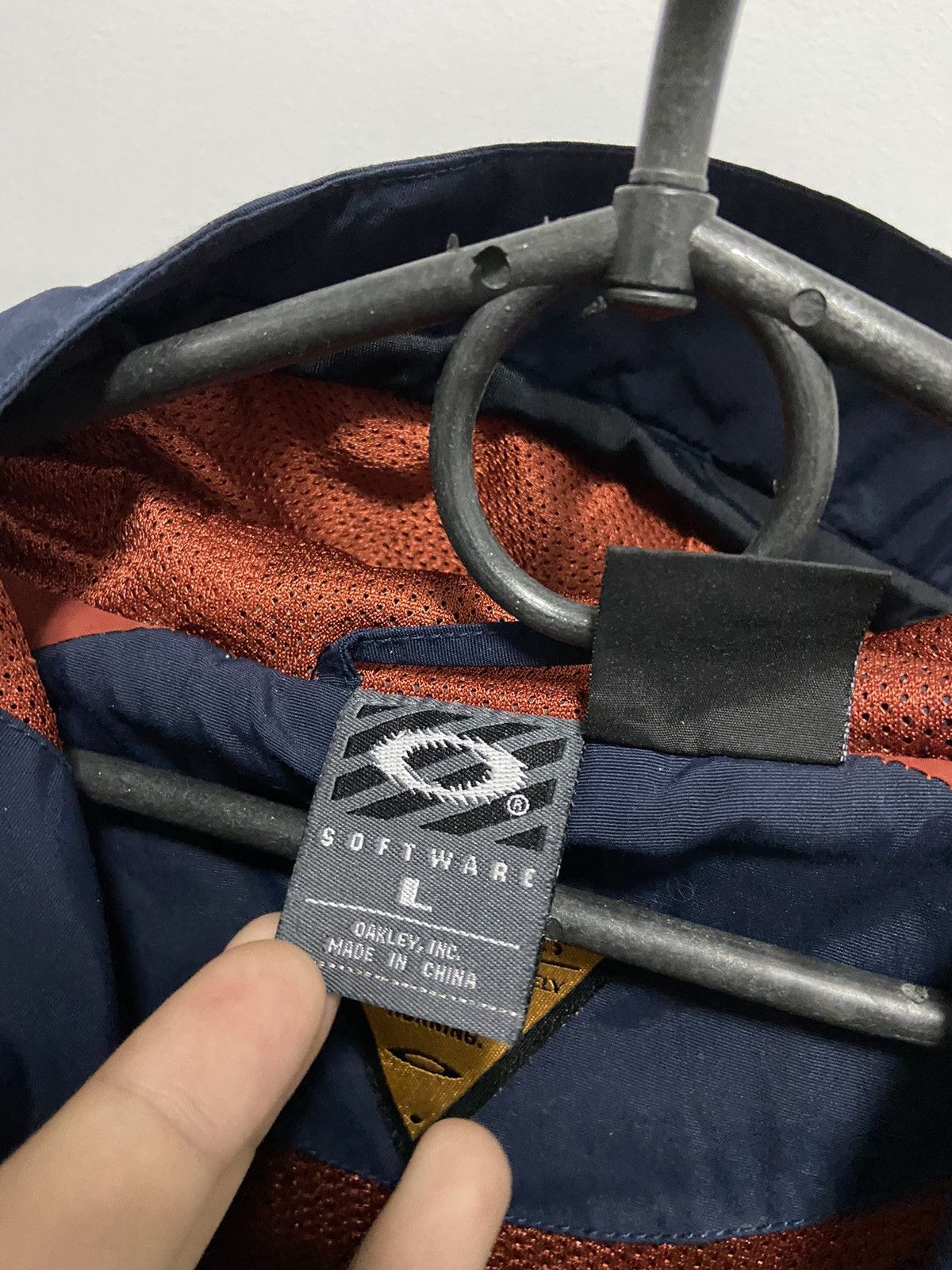Oakley × Vintage Oakley jacket small logo vintage Gorpcore hooded Size US L / EU 52-54 / 3 - 4 Thumbnail
