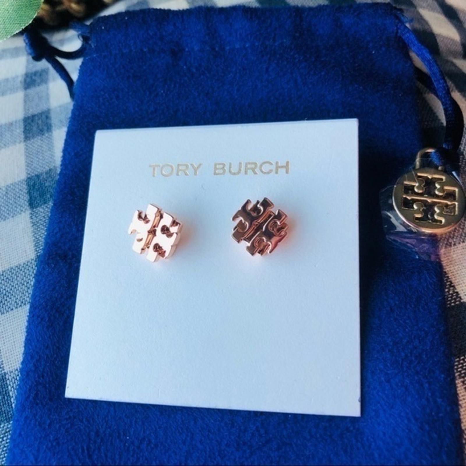 Tory Burch Tory Burch Signature Rose Gold Stud Earrings NWT Size ONE SIZE - 1 Thumbnail