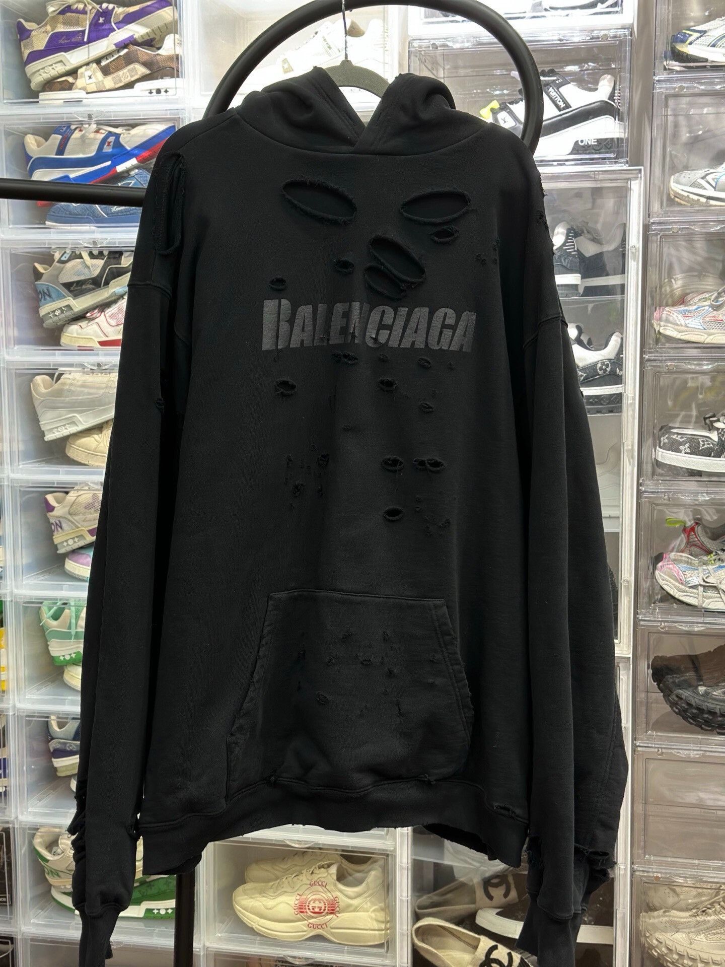 Balenciaga Balenciaga Retro Printed Black Hoodie S Men Size US S / EU 44-46 / 1 - 1 Thumbnail