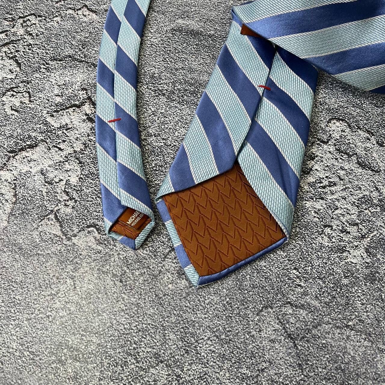 Michael Kors Michael Kors Mens Navy Tie Necktie Trendy Solid Pattern MK Size ONE SIZE - 2 Thumbnail
