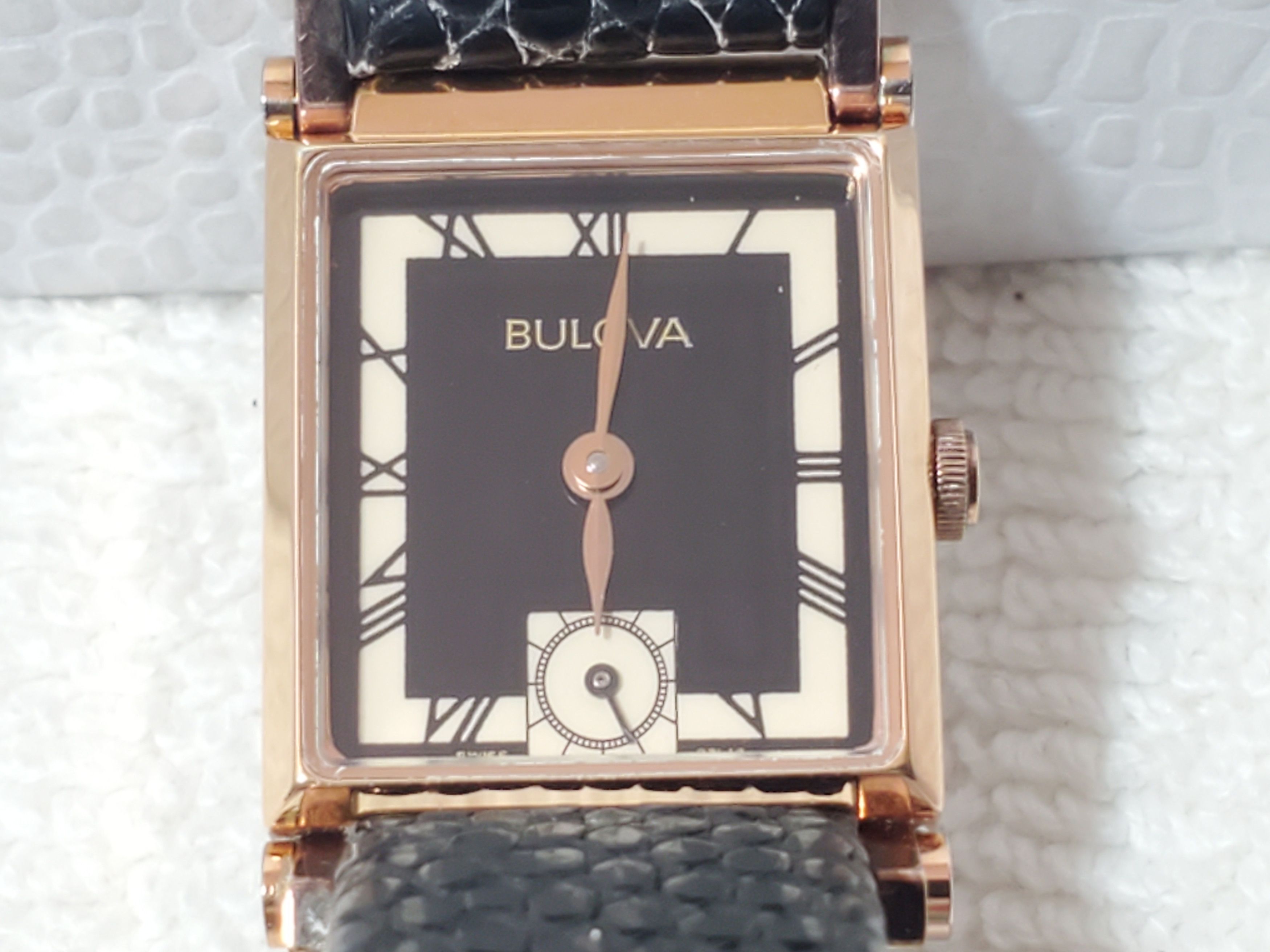 Bulova Vintage Bulova Womens Tank Watch 15 Jewels Roman Numerals Size ONE SIZE - 1 Thumbnail