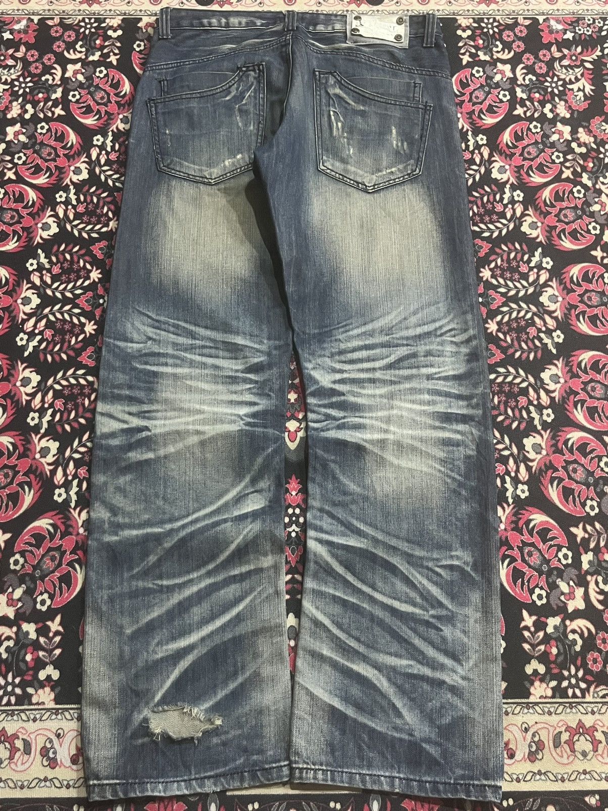 G-Star Vintage G Star Raw Rustic Heavy Whisker Fringe Loose Jeans Size US 33 - 2 Thumbnail