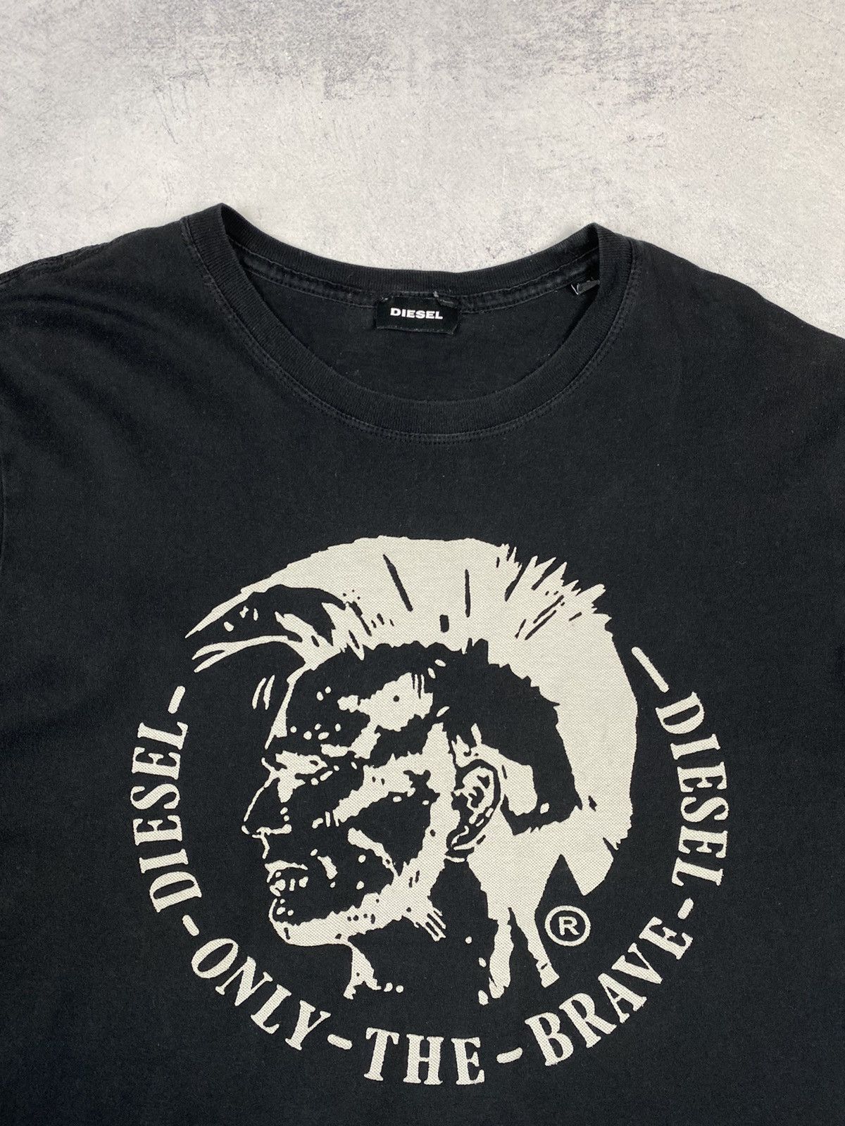Designer Diesel Punk Opium Big Logo Y2k T shirt Tee Size US XL / EU 56 / 4 - 5 Thumbnail