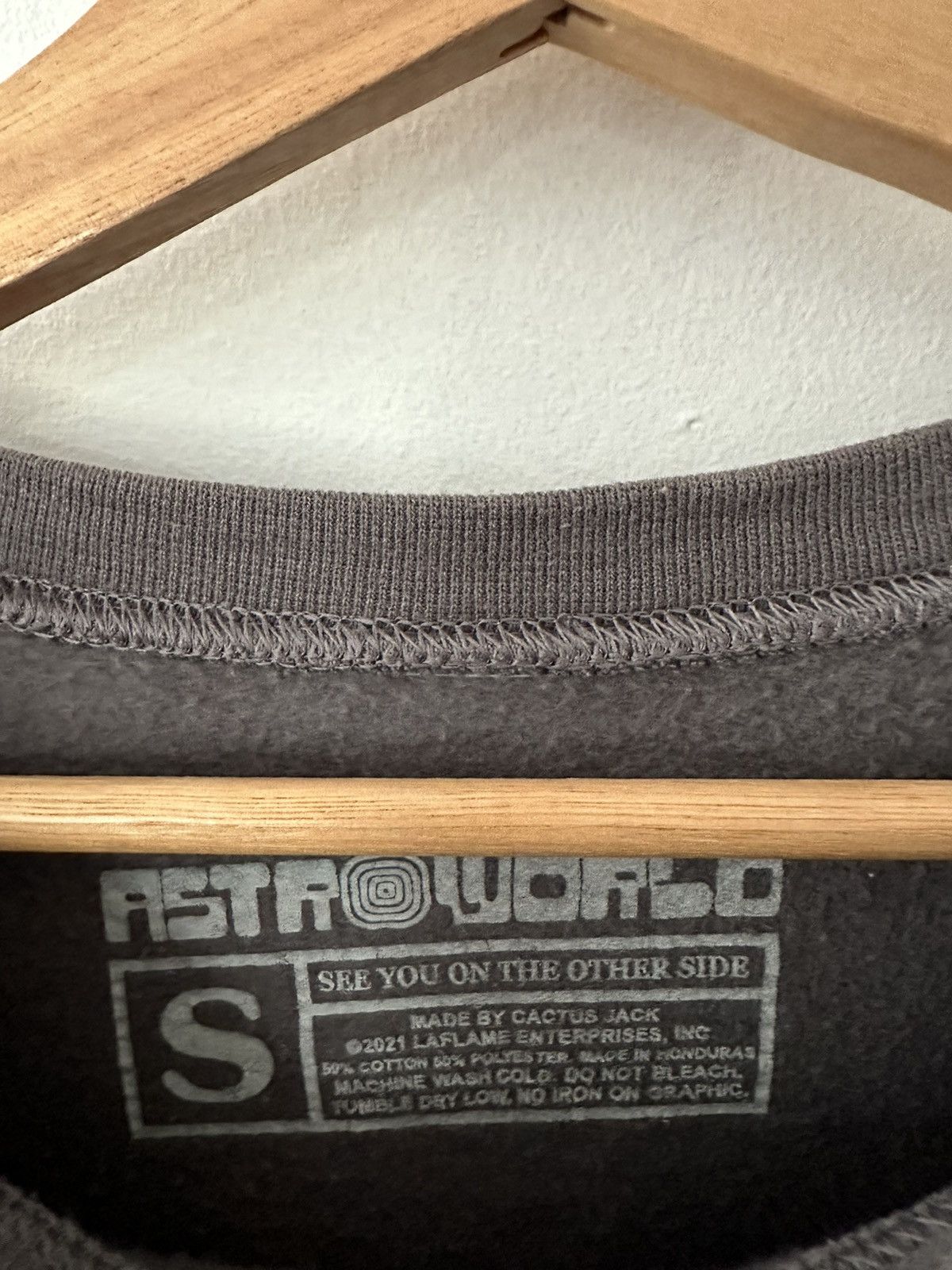 Travis Scott Travis scott Astrofest 2021 Grey Crewneck Size US S / EU 44-46 / 1 - 7 Thumbnail