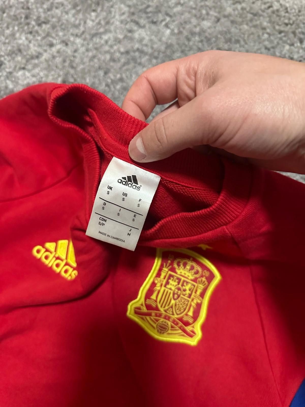 Adidas SPAIN 2015/16 TRAINING FOOTBALL SOCCER JACKET Sweater ADIDAS Size US S / EU 44-46 / 1 - 4 Thumbnail