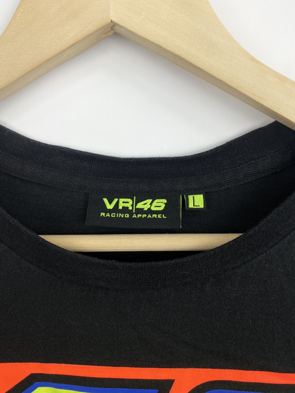 Yamaha Vintage VALENTINO ROSSI 46 World Champion t-shirt rare Size US L / EU 52-54 / 3 - 5 Thumbnail